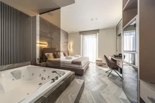 Queen Room with Spa Bath in Tritone Luxury Suites Piazza del Popolo Queen Room with Spa Bath in Tritone Luxury Suites Piazza del Popolo