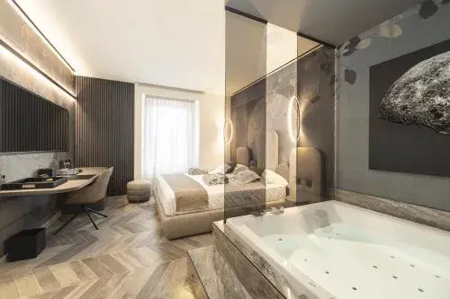 Double Room with Spa Bath in Tritone Luxury Suites Piazza del Popolo Double Room with Spa Bath in Tritone Luxury Suites Piazza del Popolo