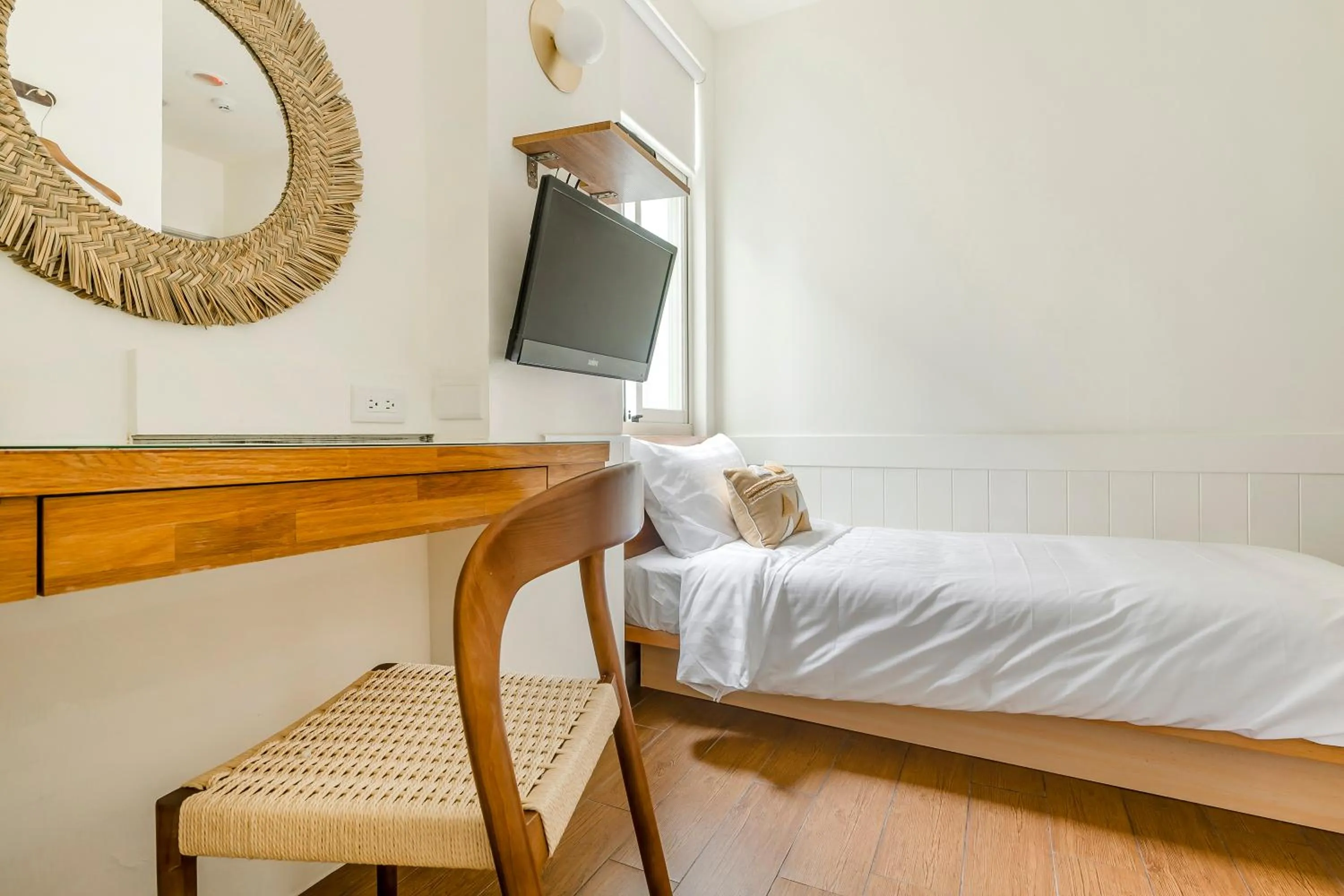 Photo of the whole room, Bed in Penghu Chin Style Inn