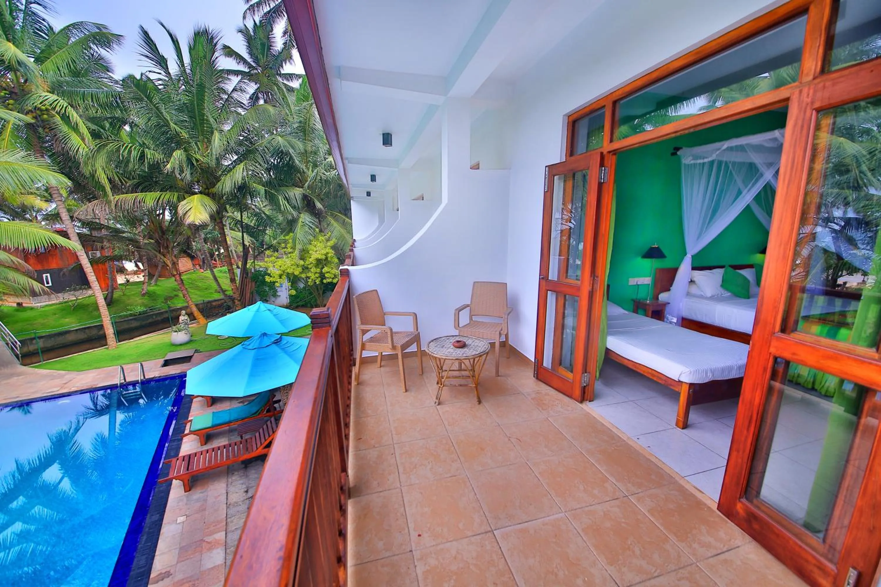 Triple Room with Sea View - single occupancy in Rockside Beach Resort