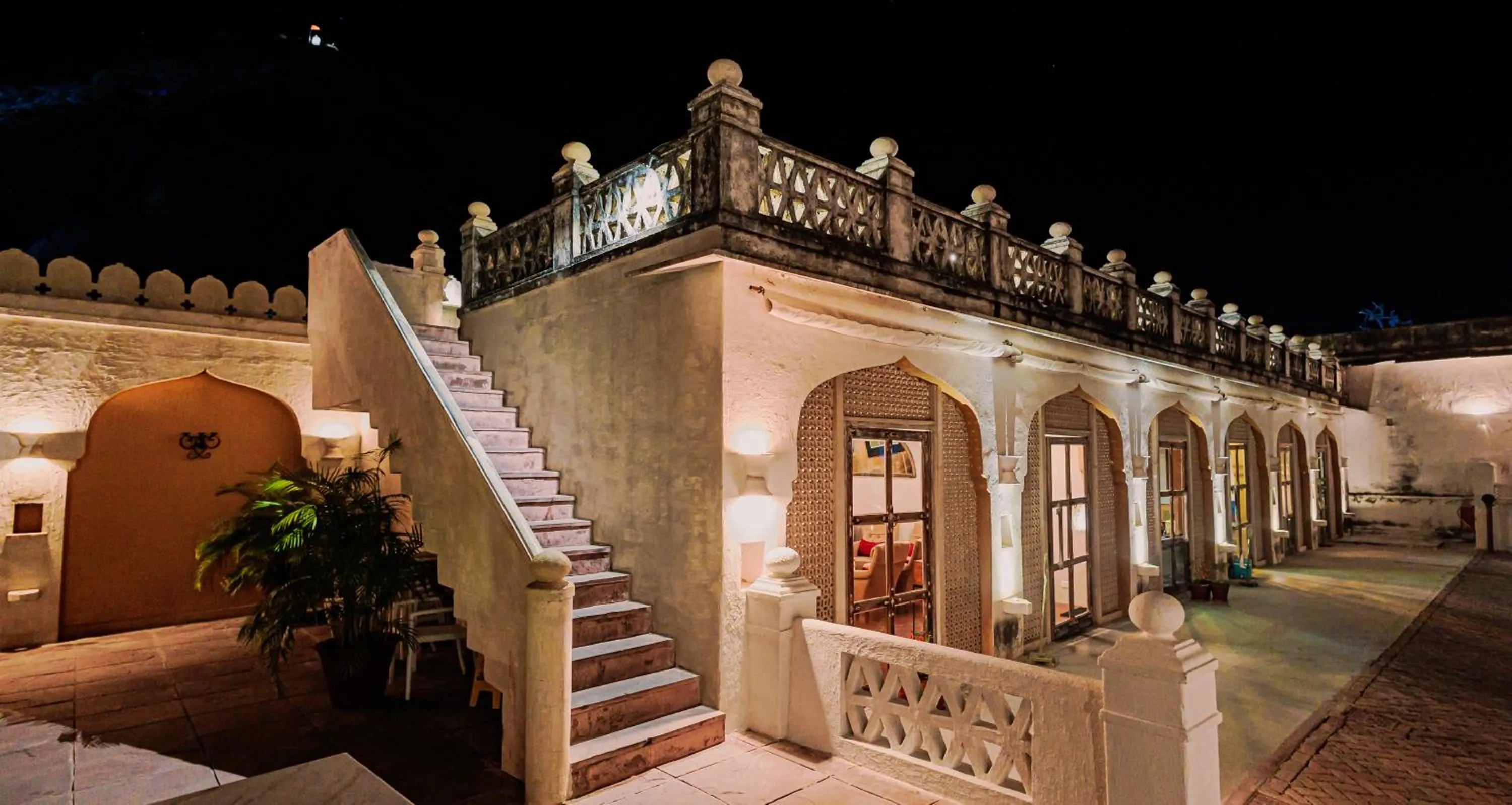 Restaurant/places to eat in The Rawla Narlai - A Luxury Heritage Stay in Leopard Country