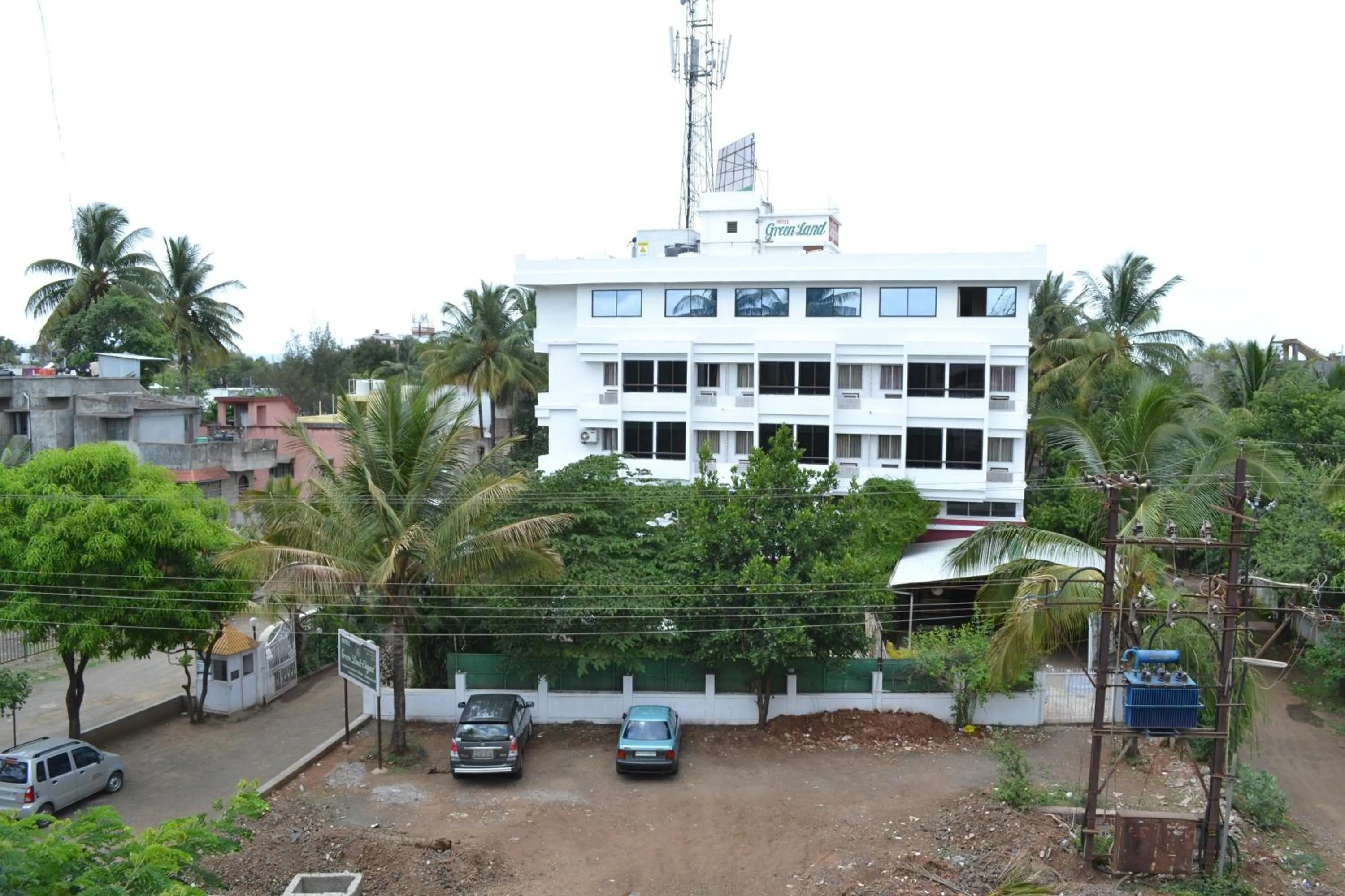 Facade/entrance in Hotel GreenLand-Elegant