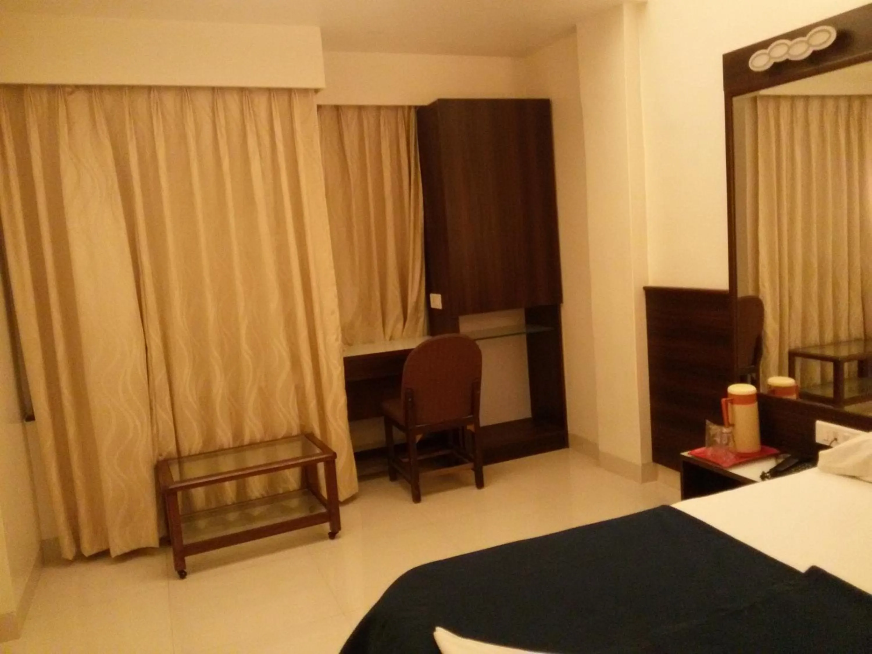 Bedroom, Bed in Hotel GreenLand-Elegant