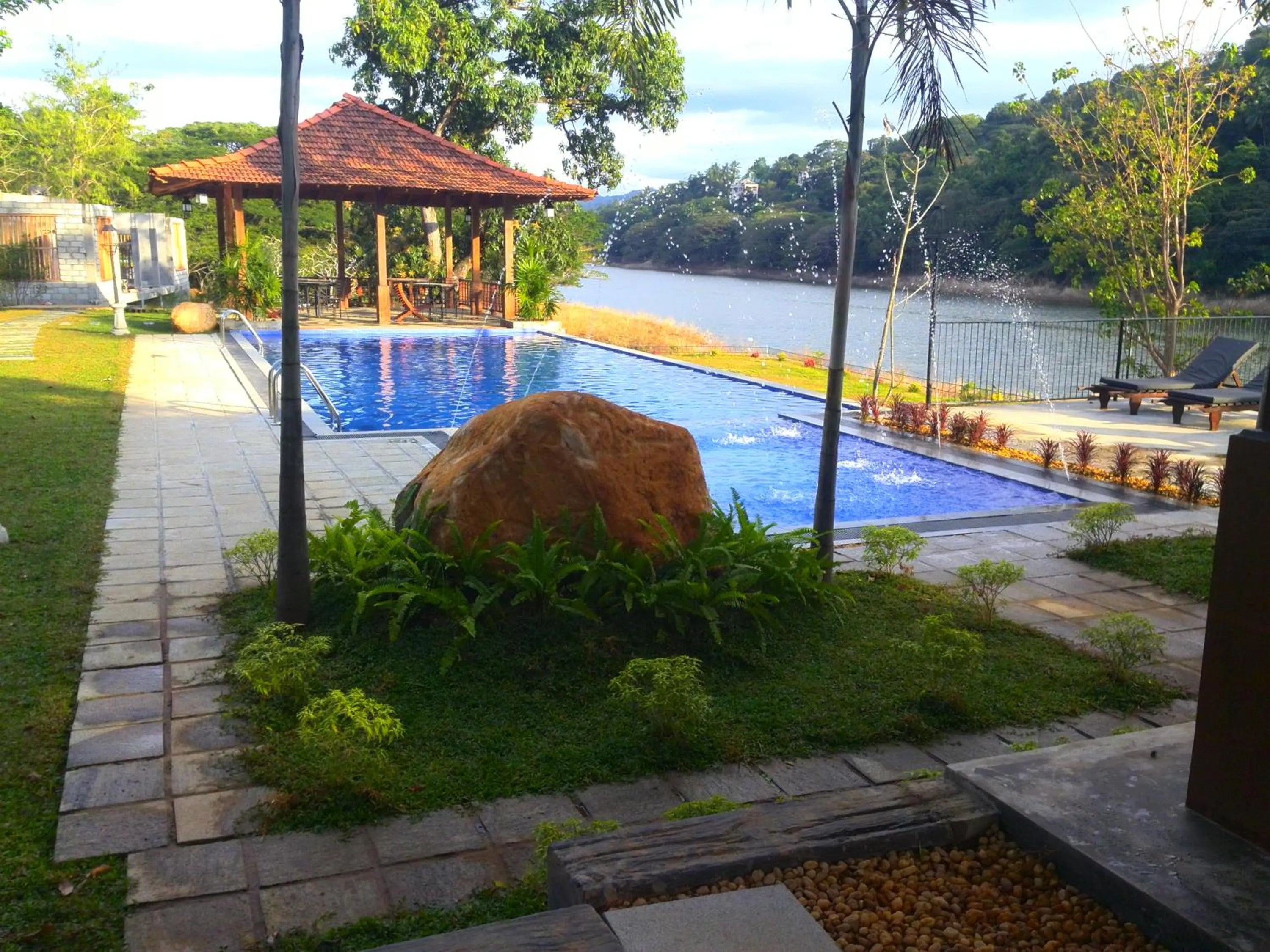 Swimming pool in Serendip Stone Hotel and Bungalow