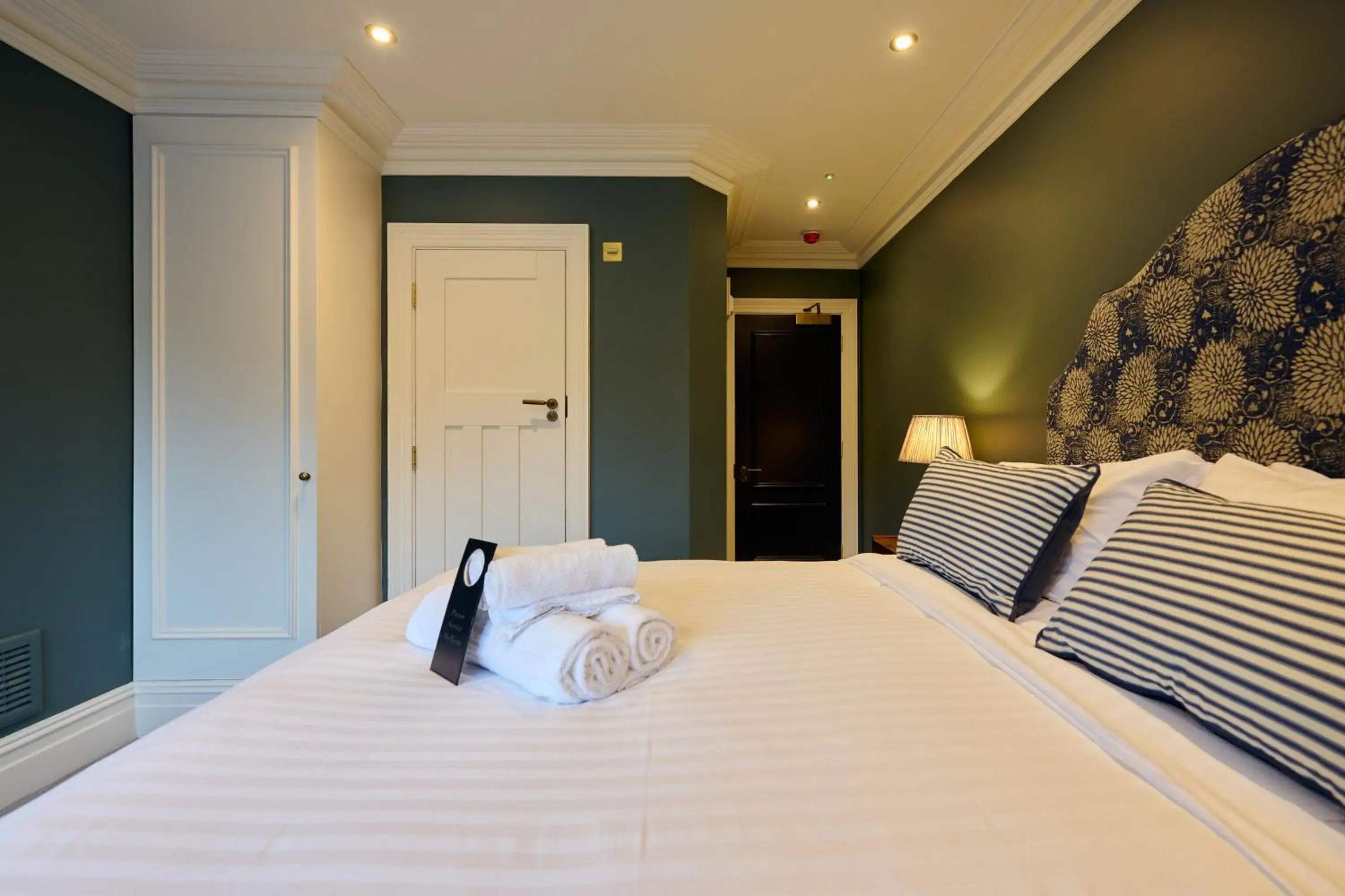 King Room - single occupancy in The Hanbury Townhouse King Room - single occupancy in The Hanbury Townhouse