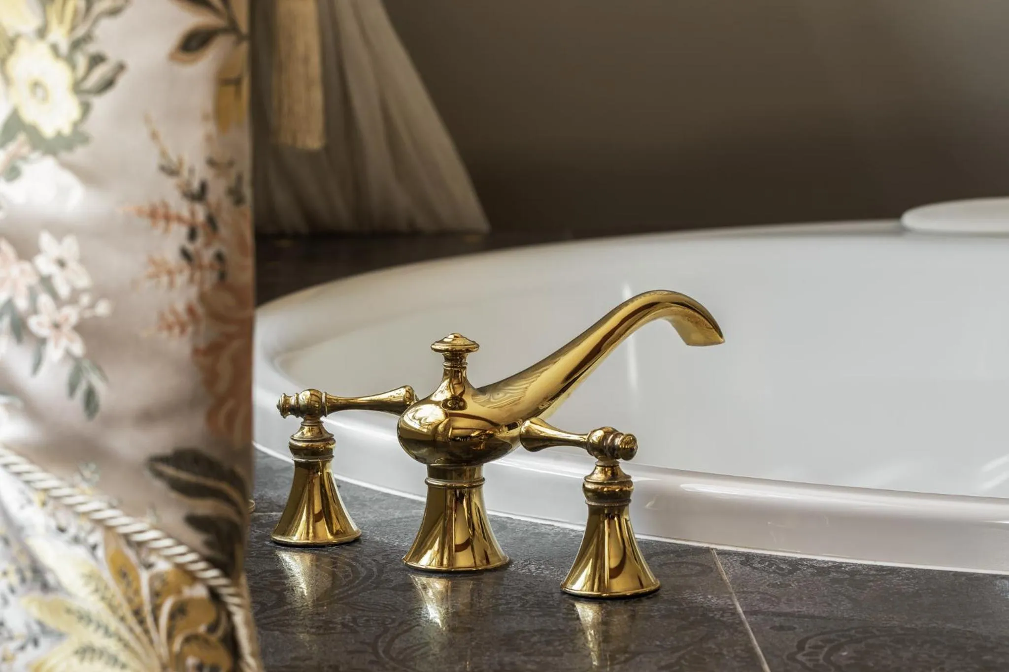 Photo of the whole room in Argo Trakai