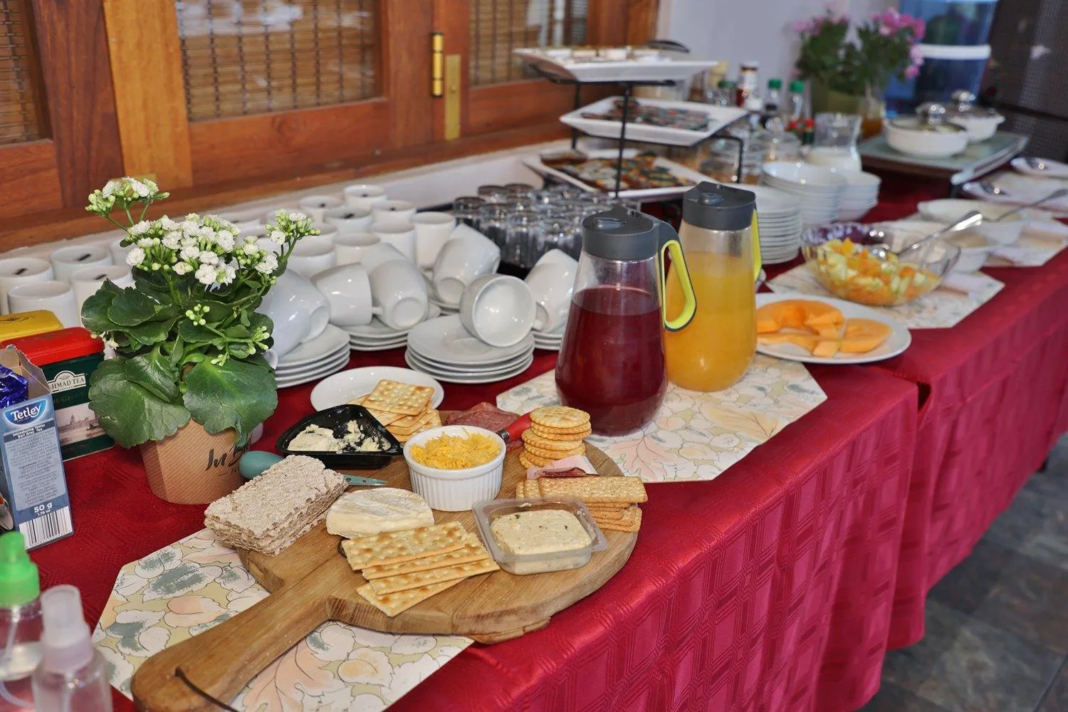 Breakfast in Queen Manor Boutique Guest House