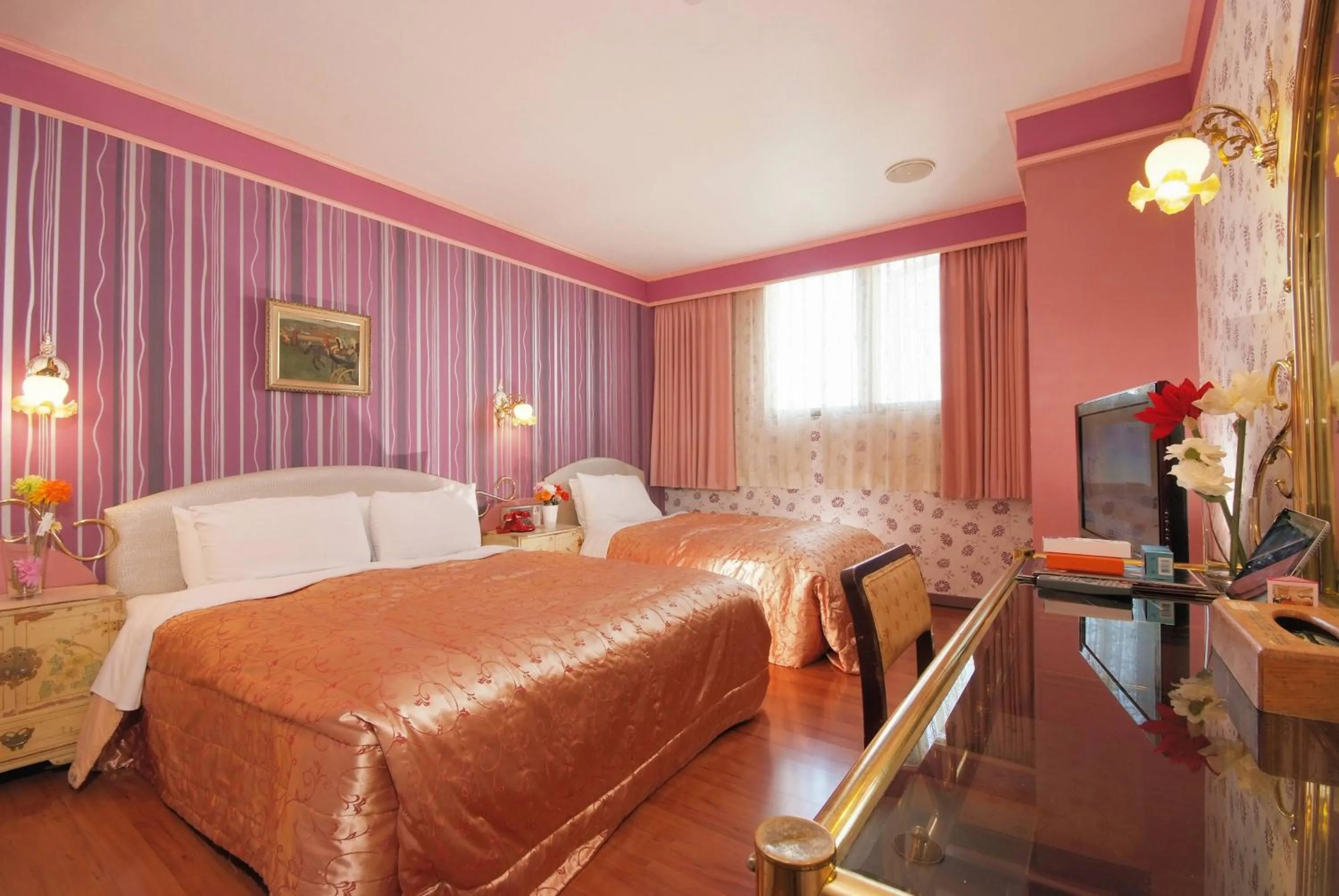 Photo of the whole room in Chiao Yuan Hotel