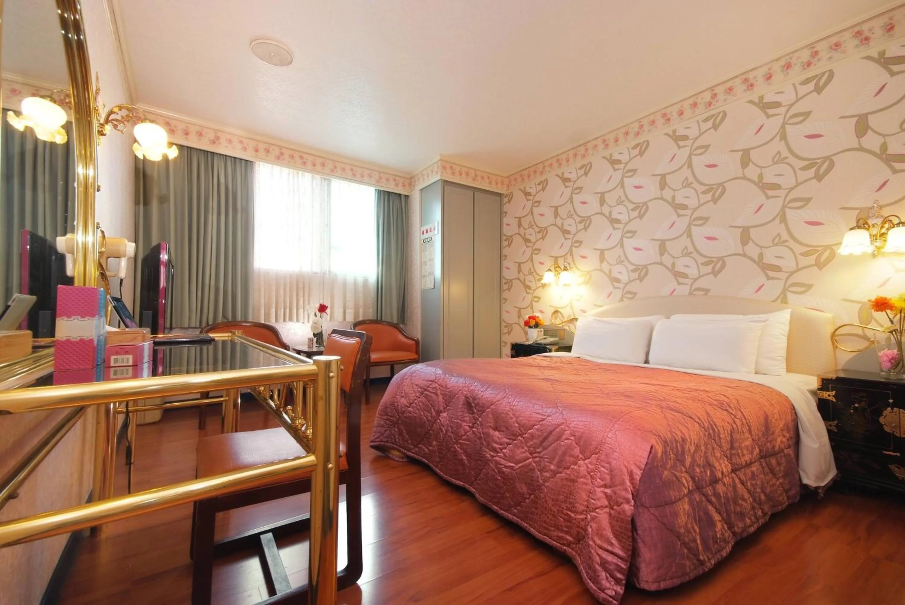 Photo of the whole room in Chiao Yuan Hotel