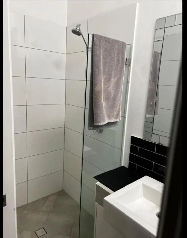 Palm Hamilton Backpacker