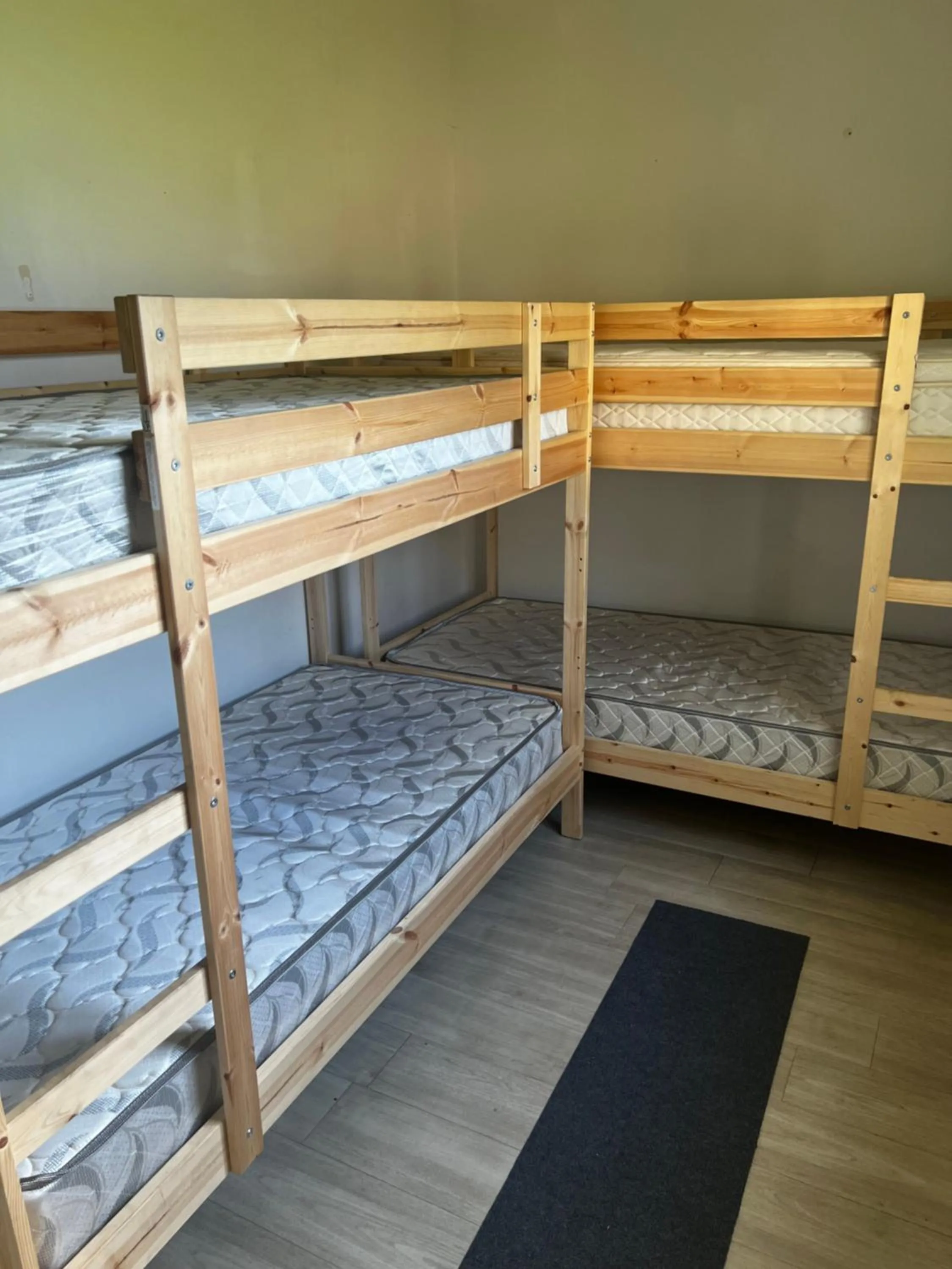 Bed in Palm Hamilton Backpacker