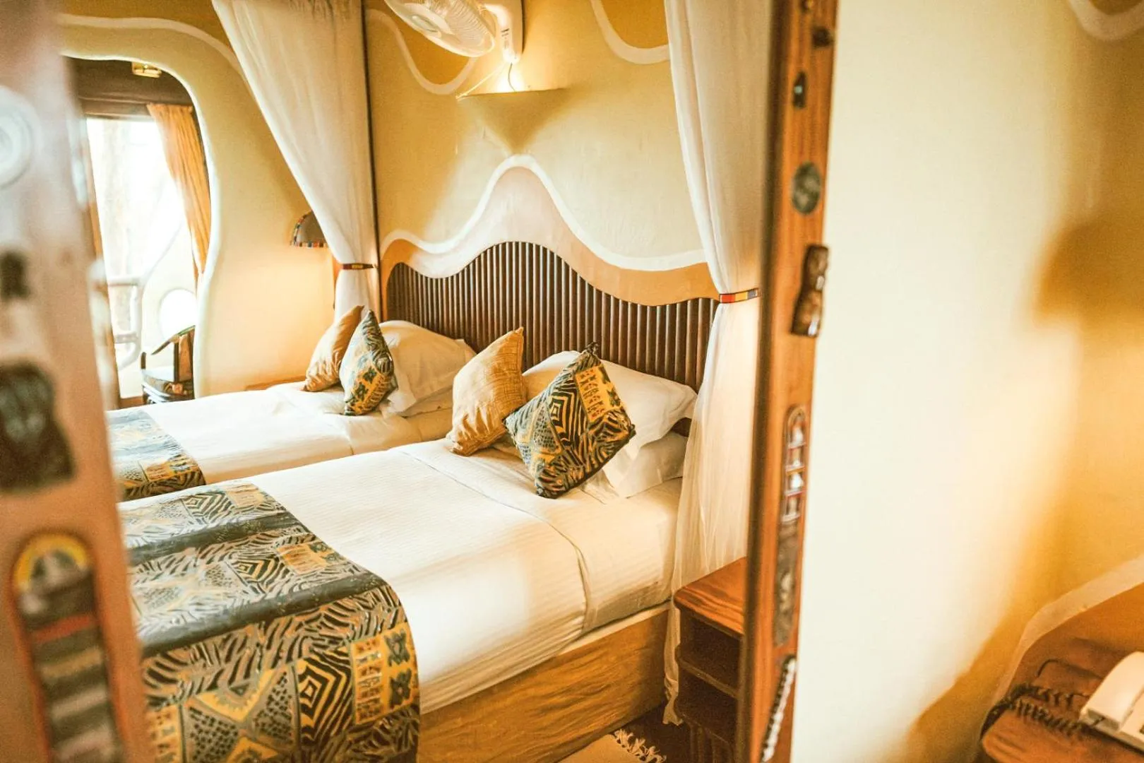 Bedroom, Bed in Mara Serena Safari Lodge