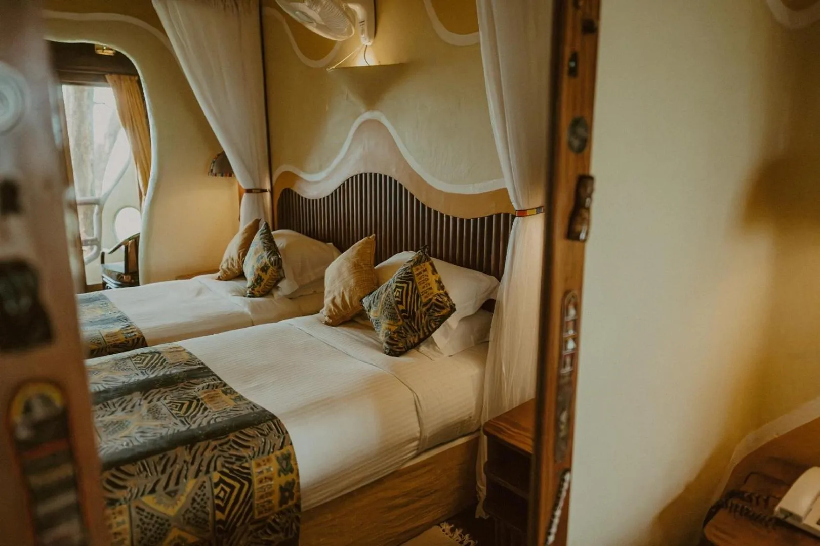 Bed in Mara Serena Safari Lodge