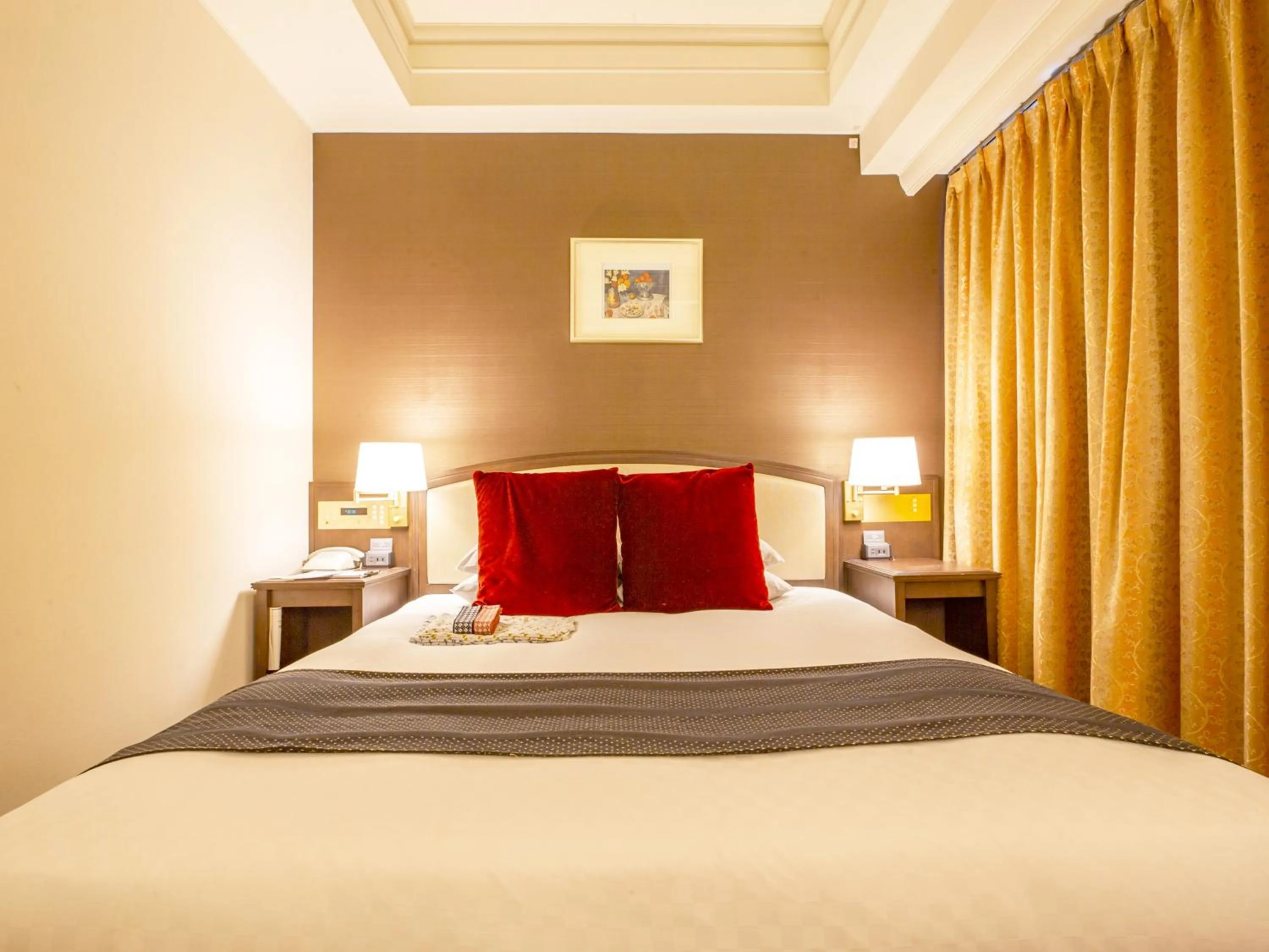 Bedroom, Bed in Kumamoto Hotel Castle