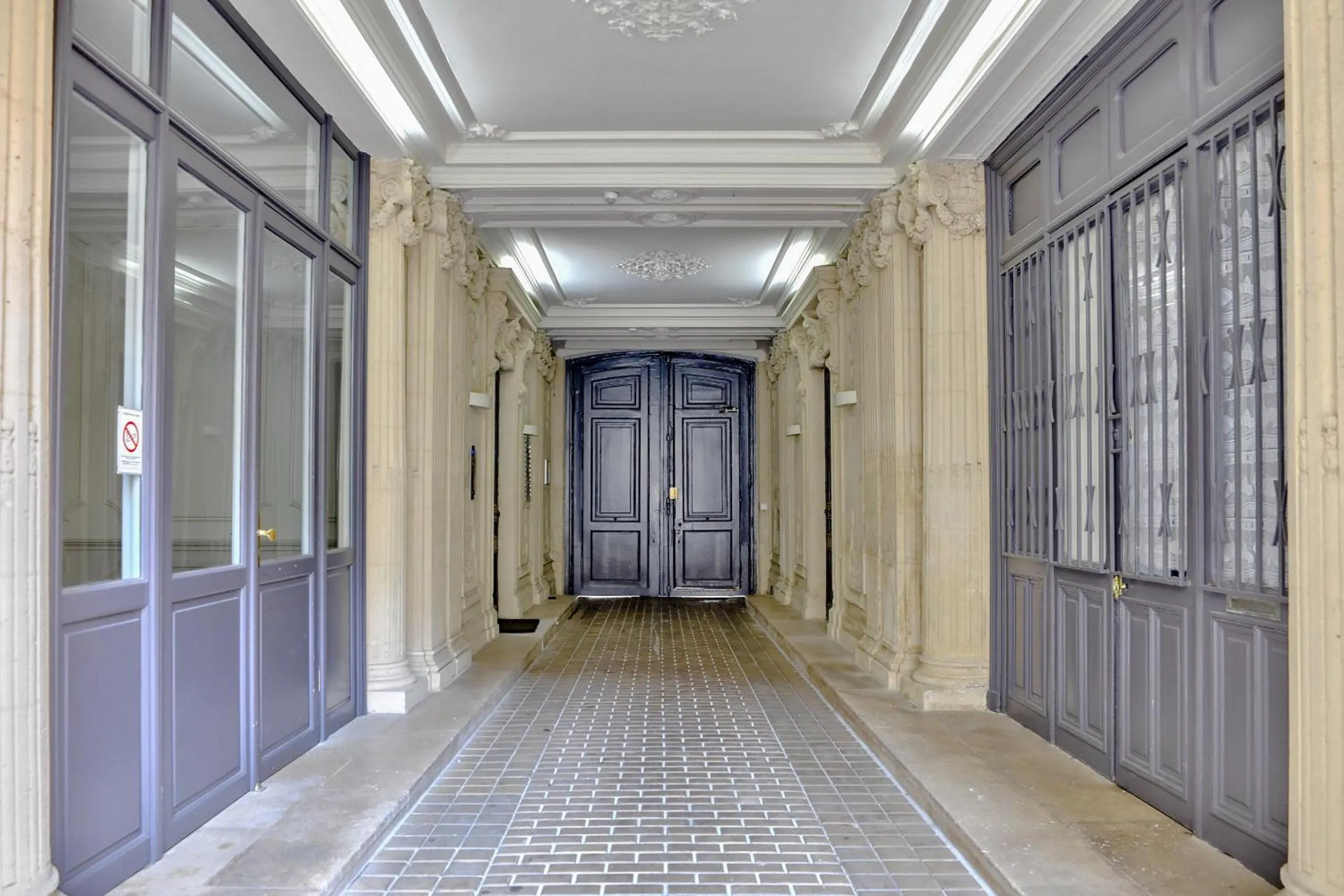 Other in Urban Flat 09 - Stylish Triplex Champs-Elysees