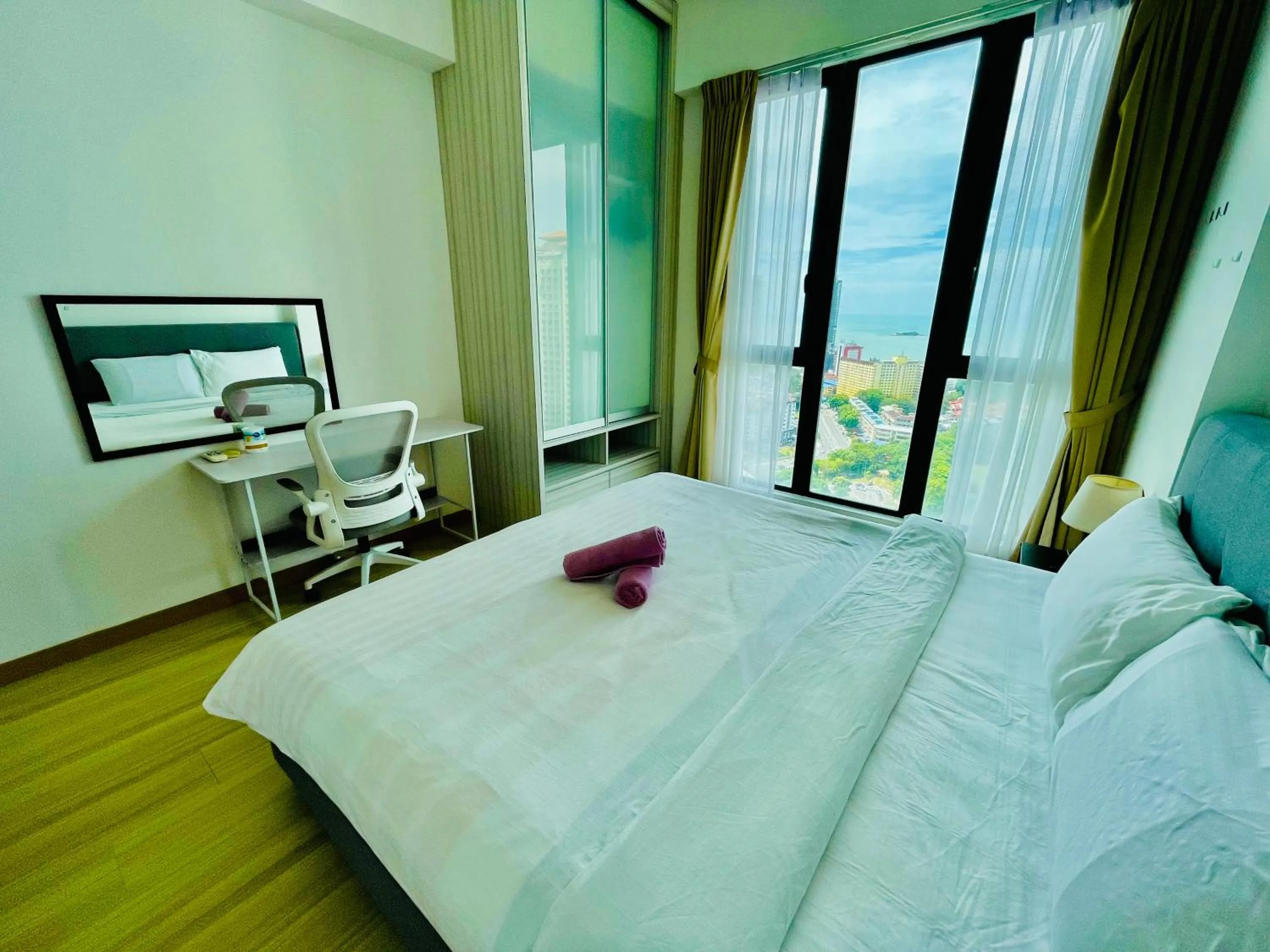 Bed in Jazz Service Suite