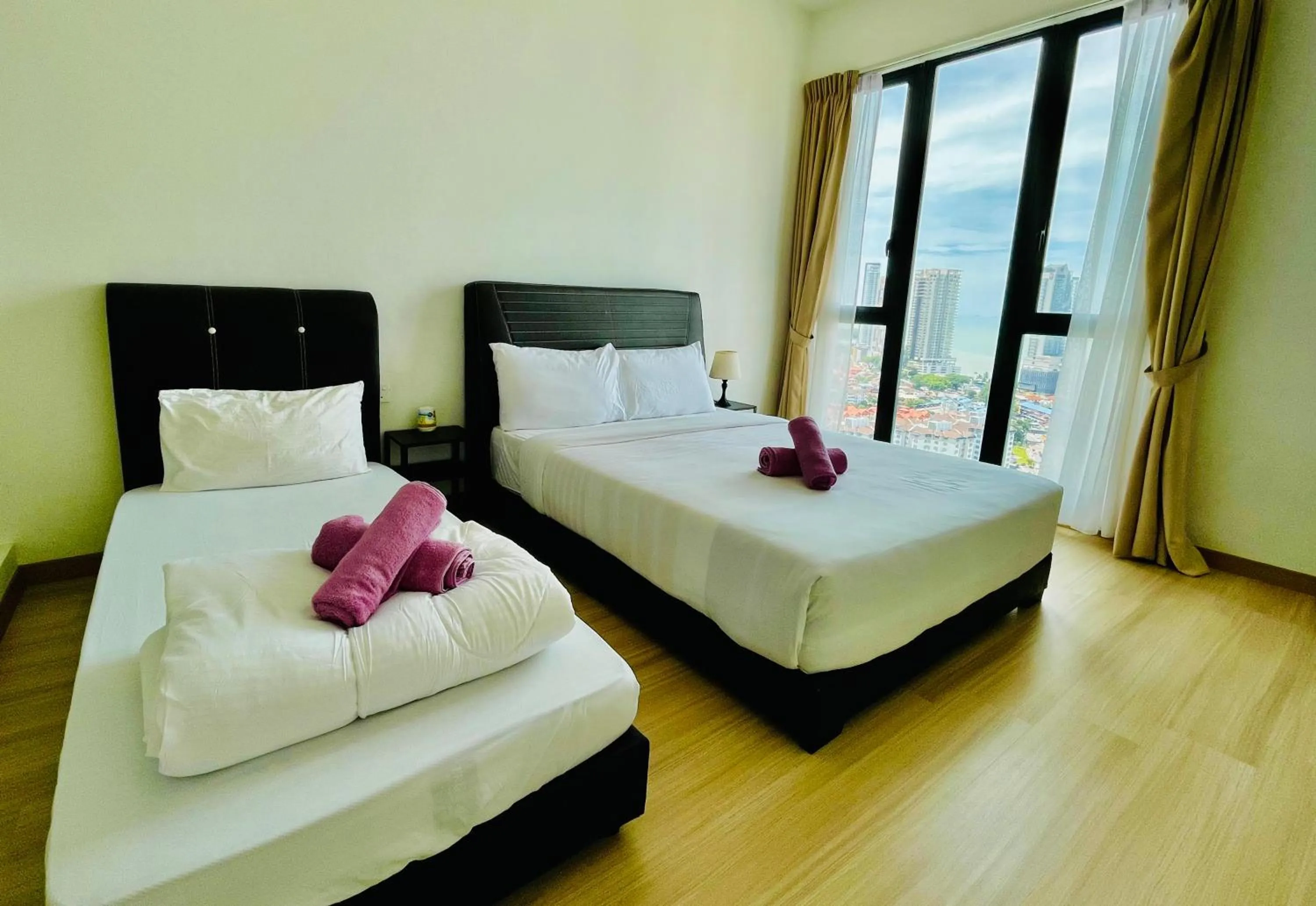 Bed in Jazz Service Suite