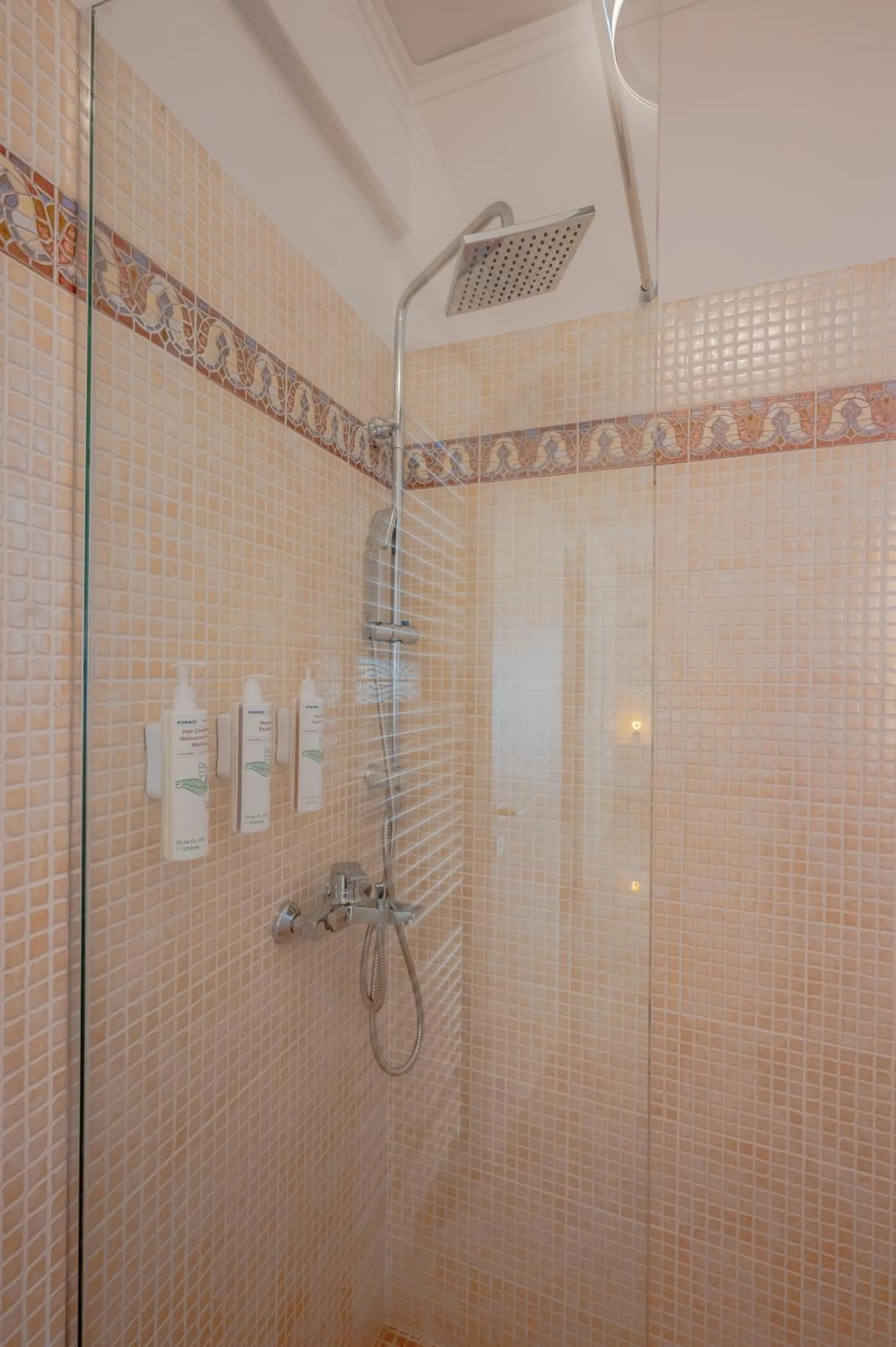 Apeiron Athena Residences