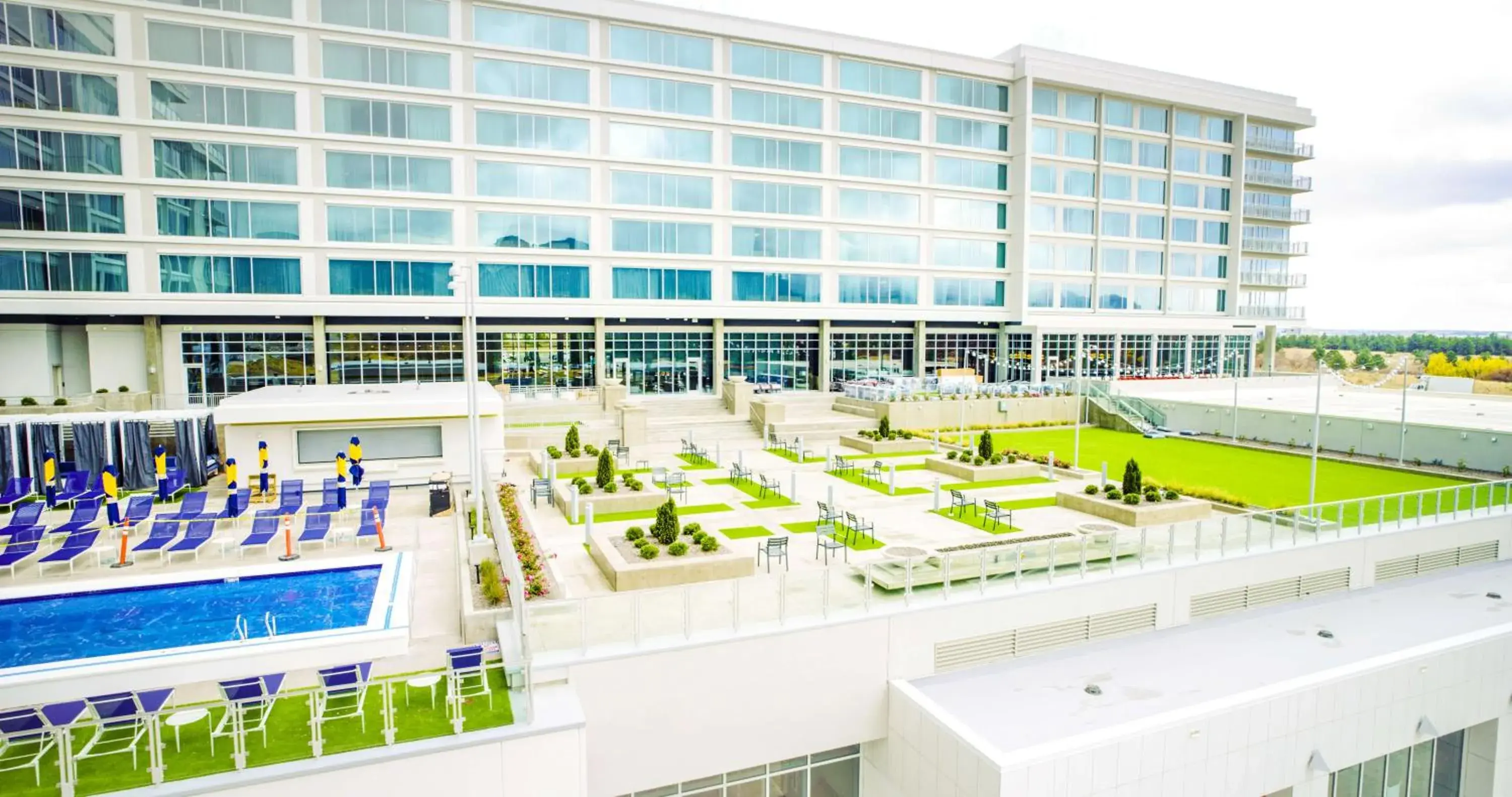 Pool view in Hotel Polaris Pool view in Hotel Polaris