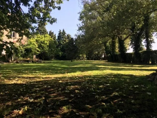 Property building in Hill Farm