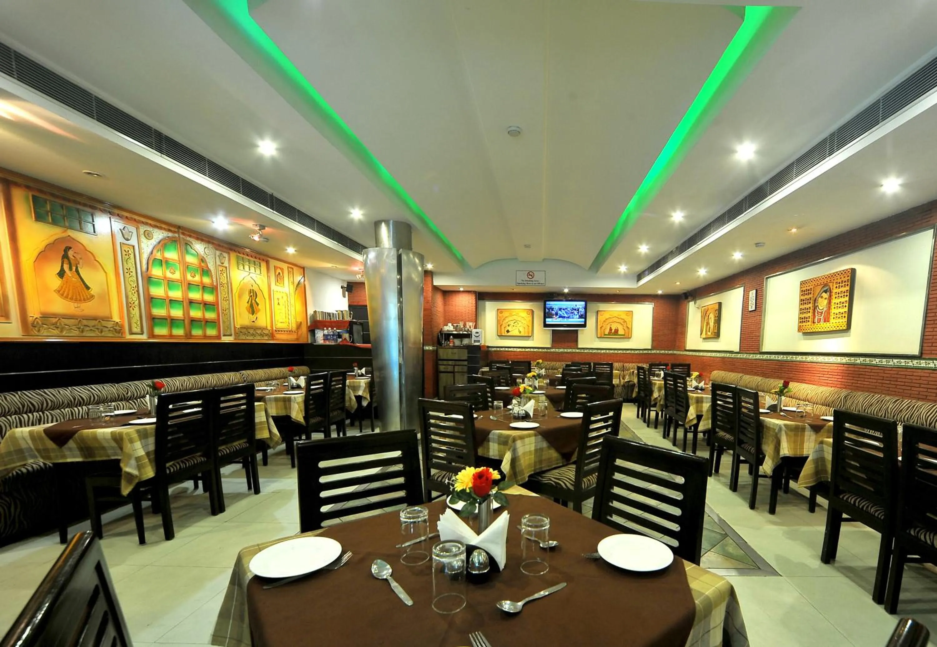 Food in Jullundur Hotel & Restaurant