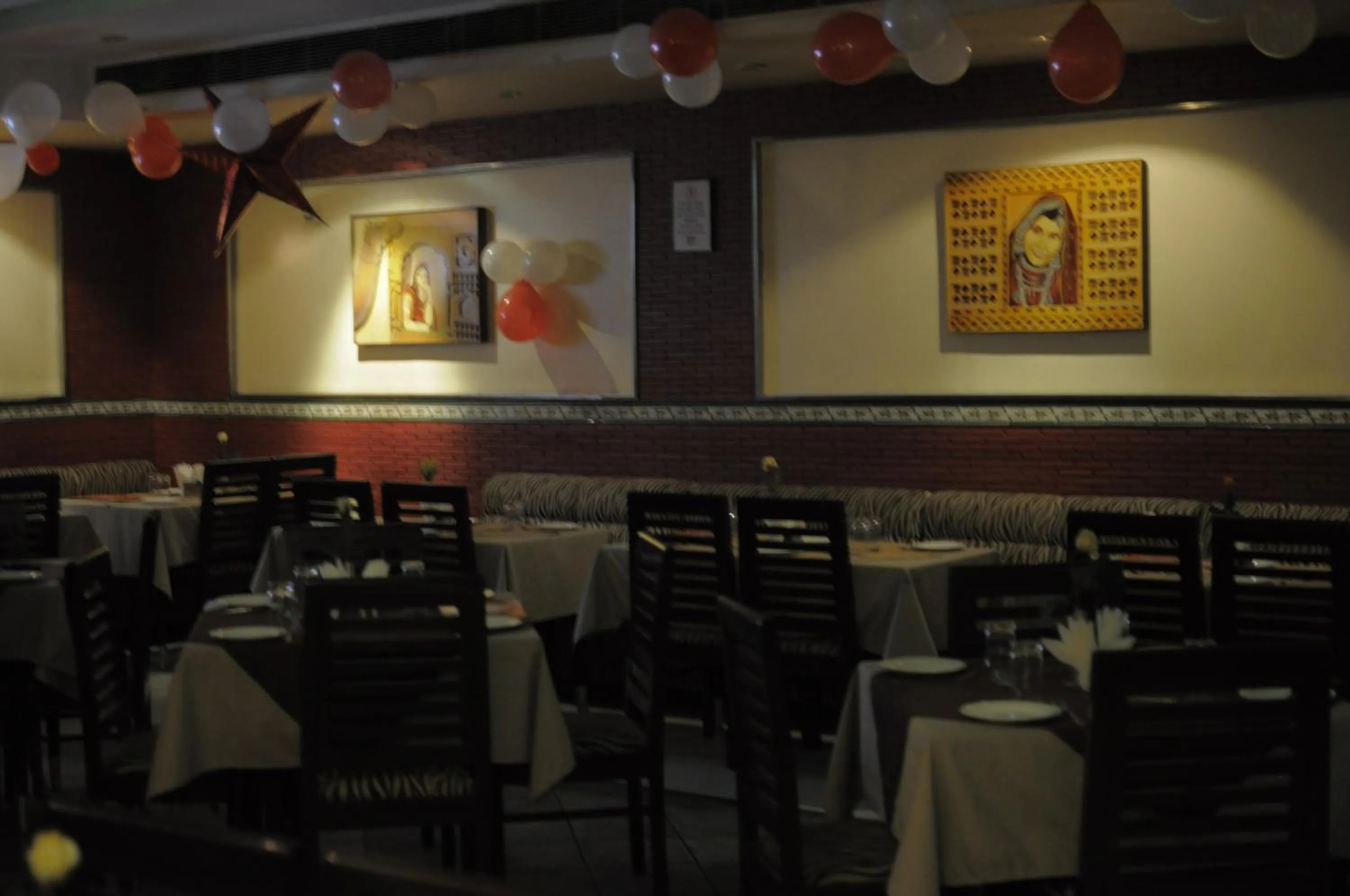 Lounge or bar in Jullundur Hotel & Restaurant