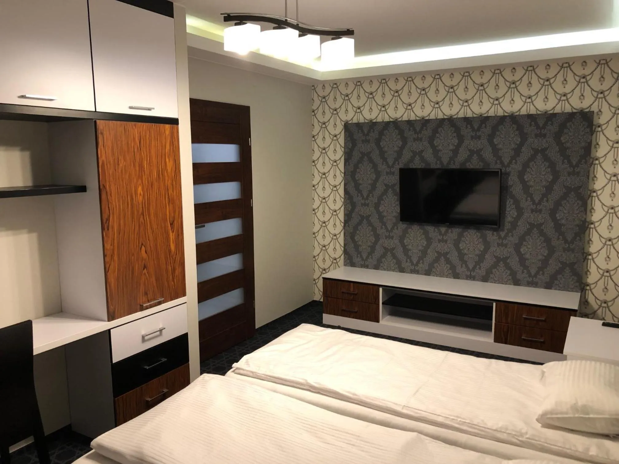 Bed in Hotel Kamienica