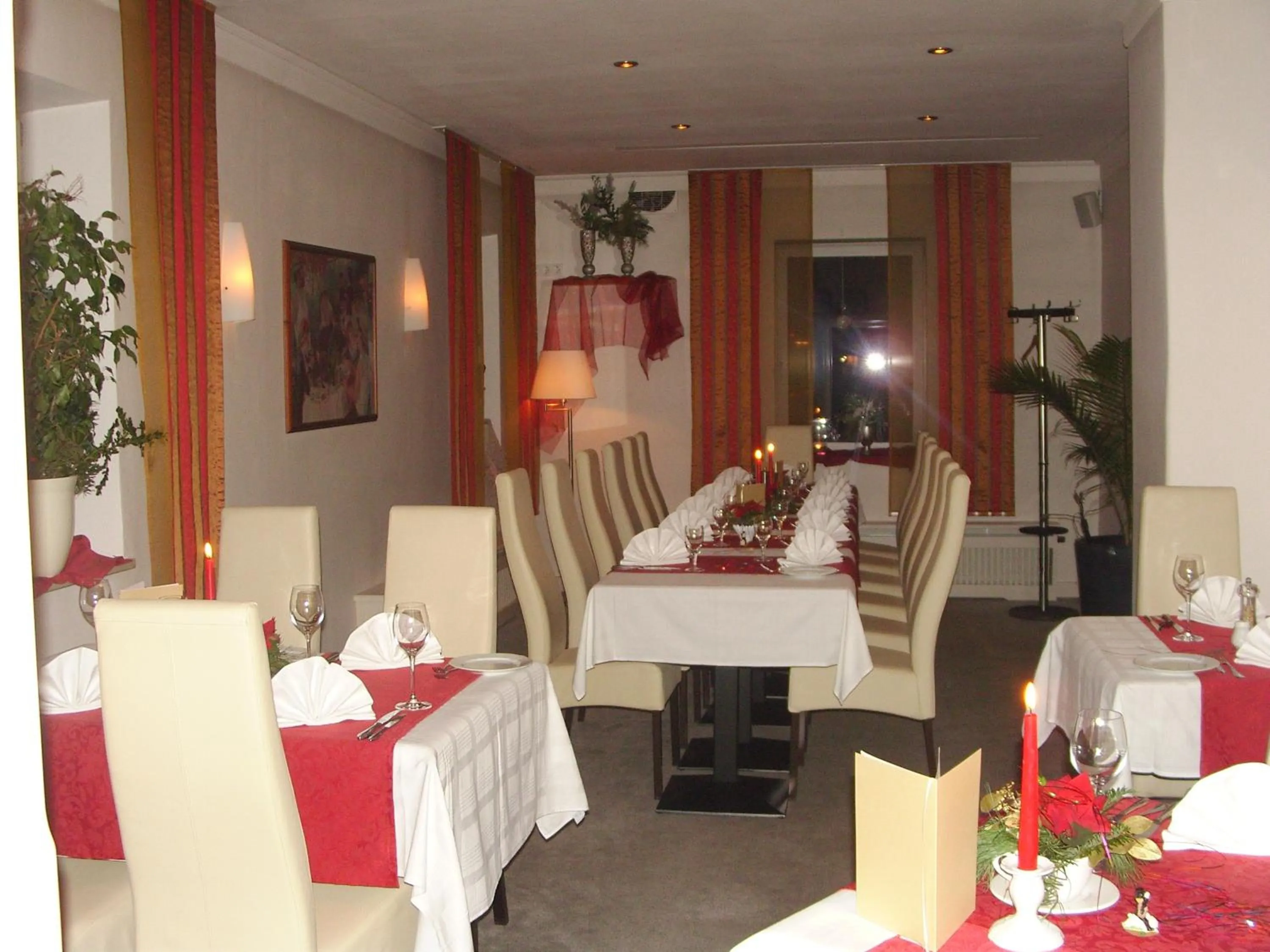 Restaurant/places to eat in Hotel Garni Löhr