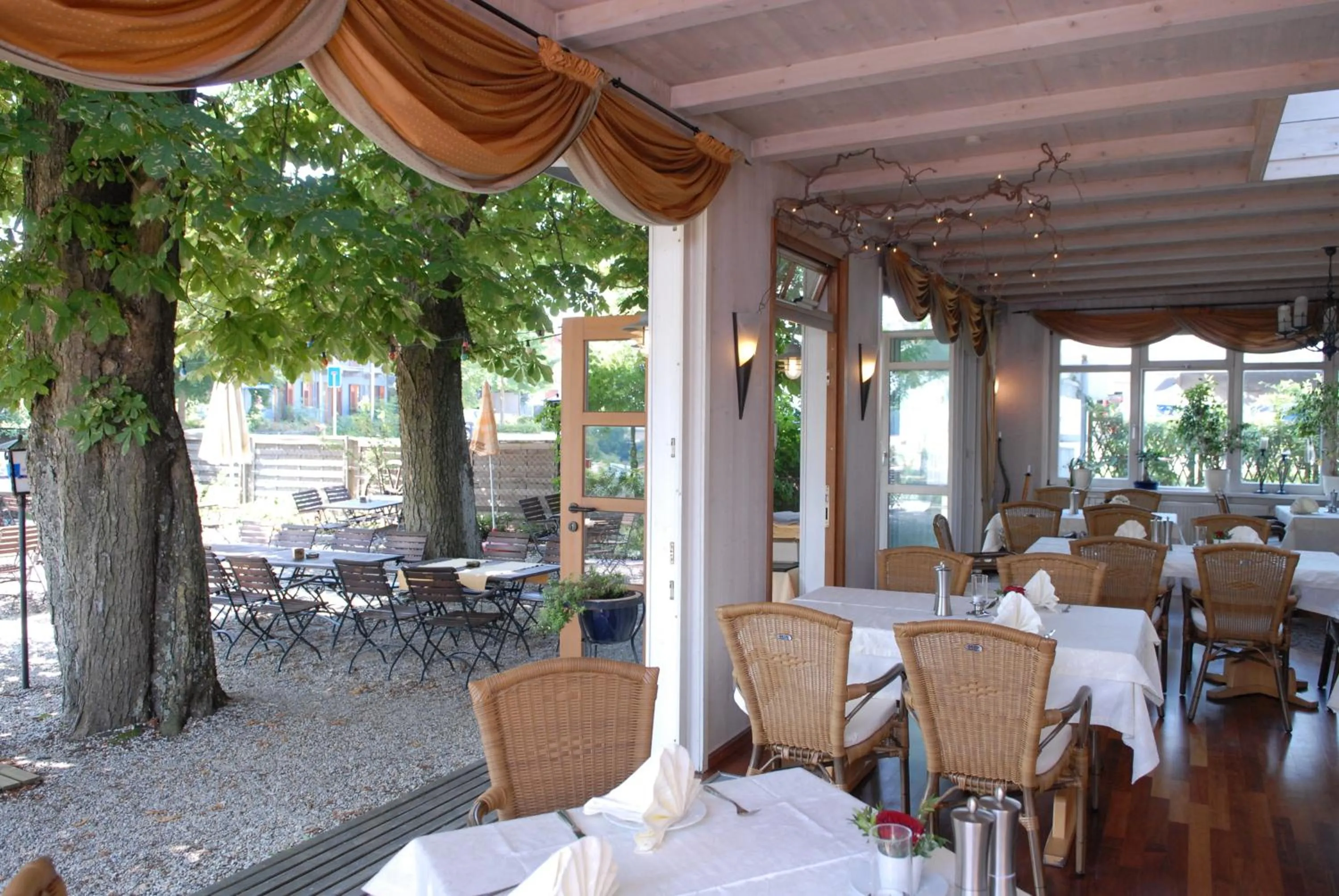 Restaurant/places to eat in Hotel Garni Löhr