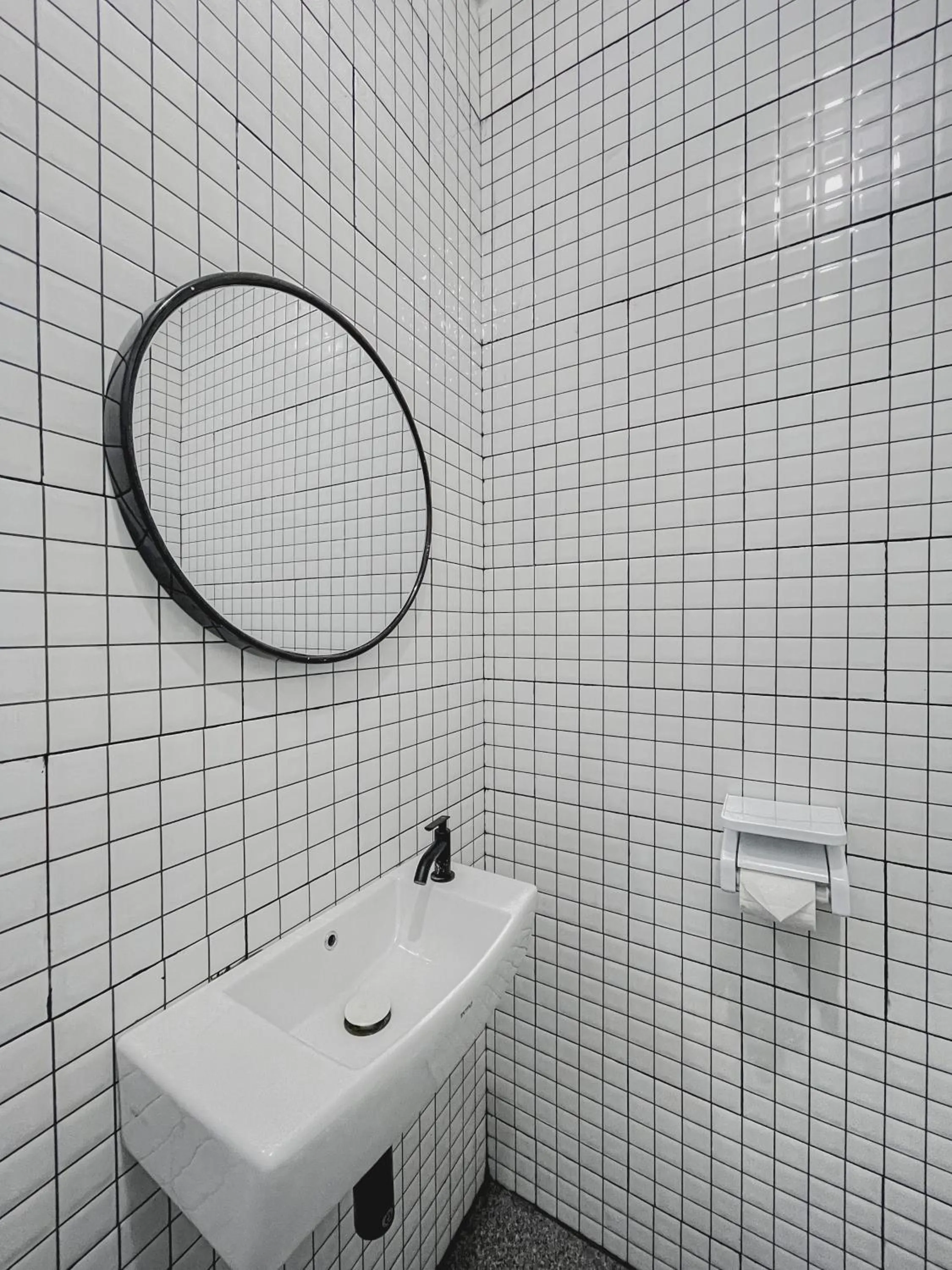 Bathroom in OstiC House