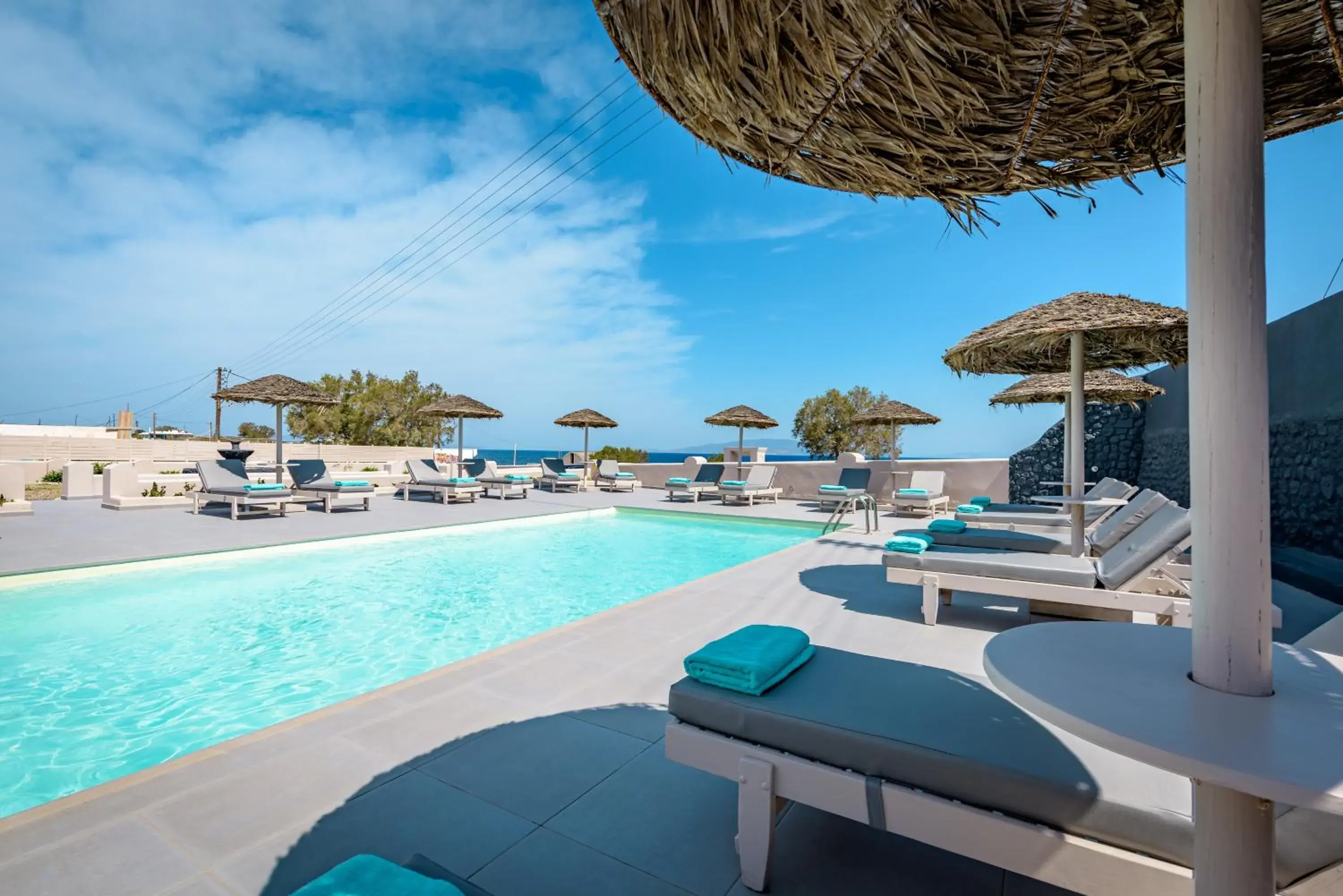 Swimming pool in En Plo Boutique Suites Swimming pool in En Plo Boutique Suites