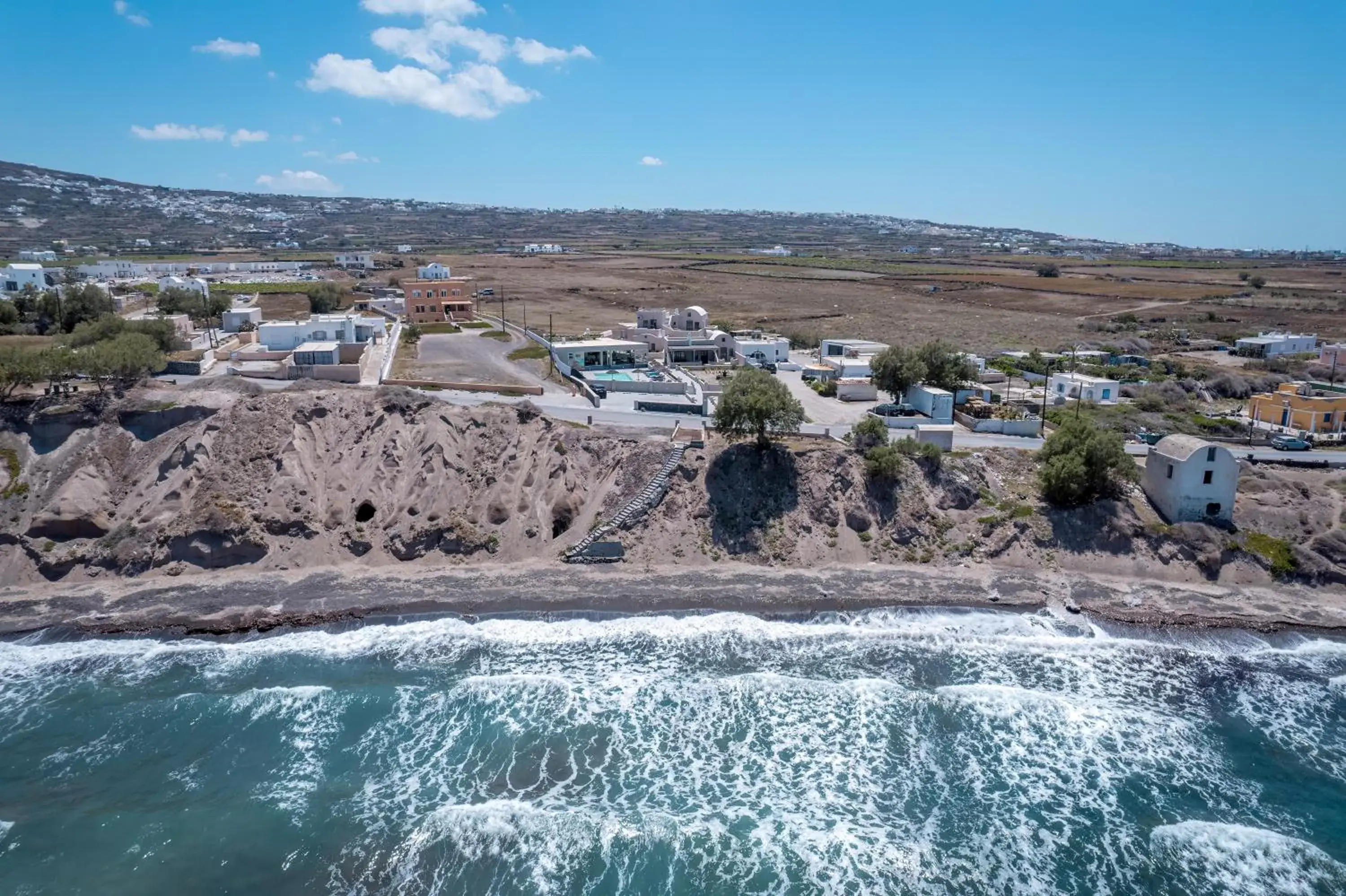 Property building in En Plo Boutique Suites Property building in En Plo Boutique Suites