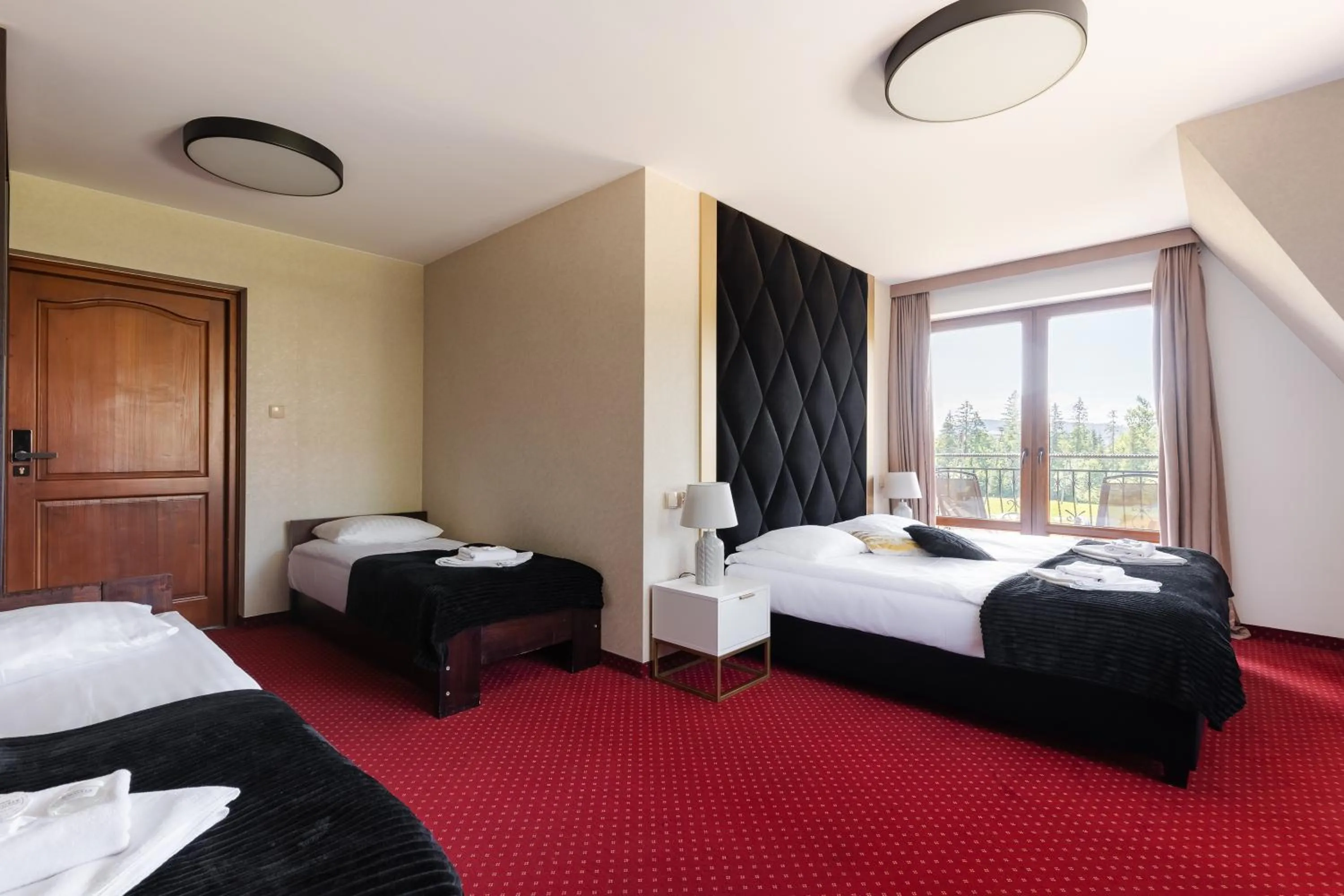 Bed in Dworek pod Giewontem - Jacuzzi & Sauna