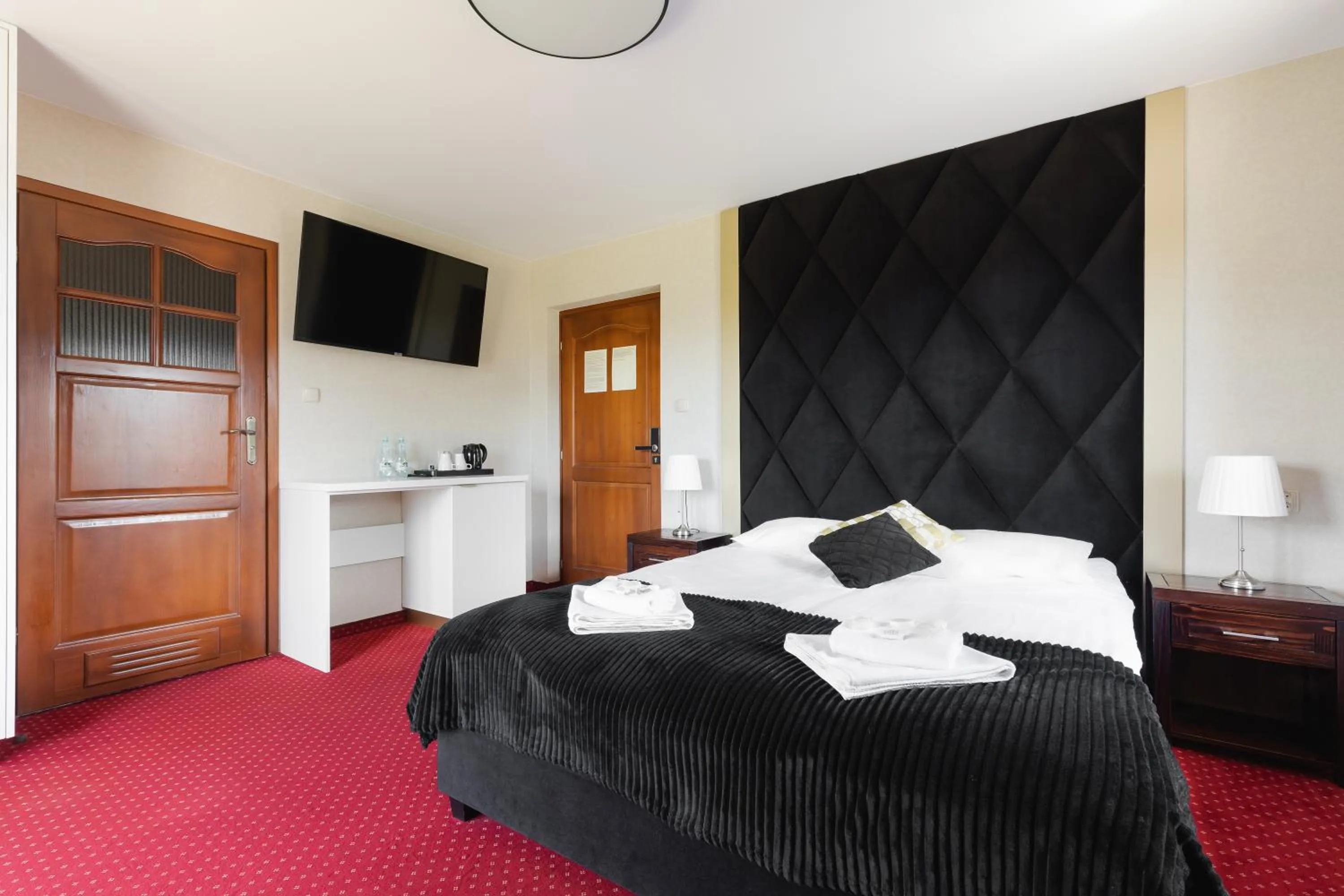 Bed in Dworek pod Giewontem - Jacuzzi & Sauna