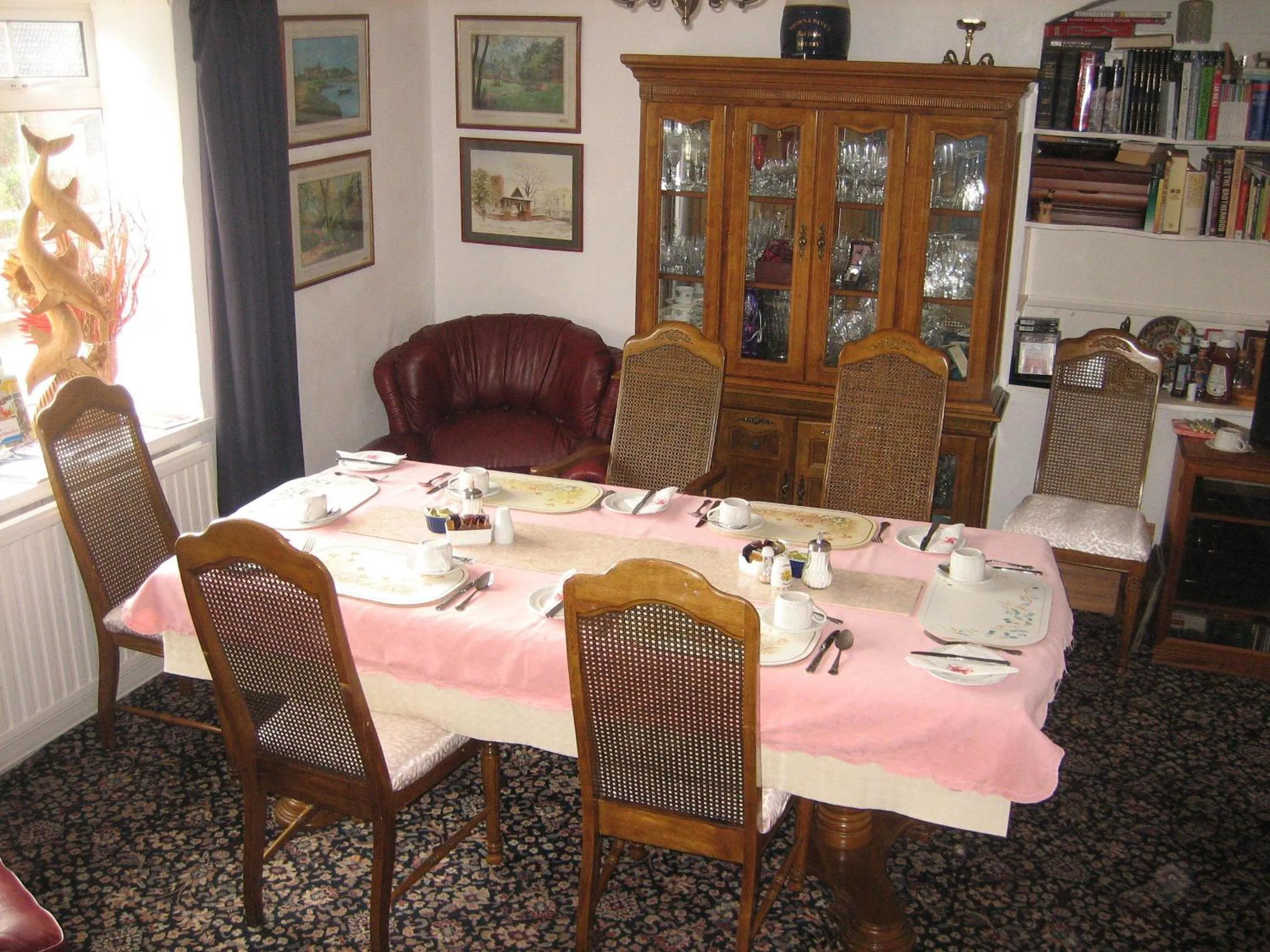 Breakfast in Four seasons Guest House