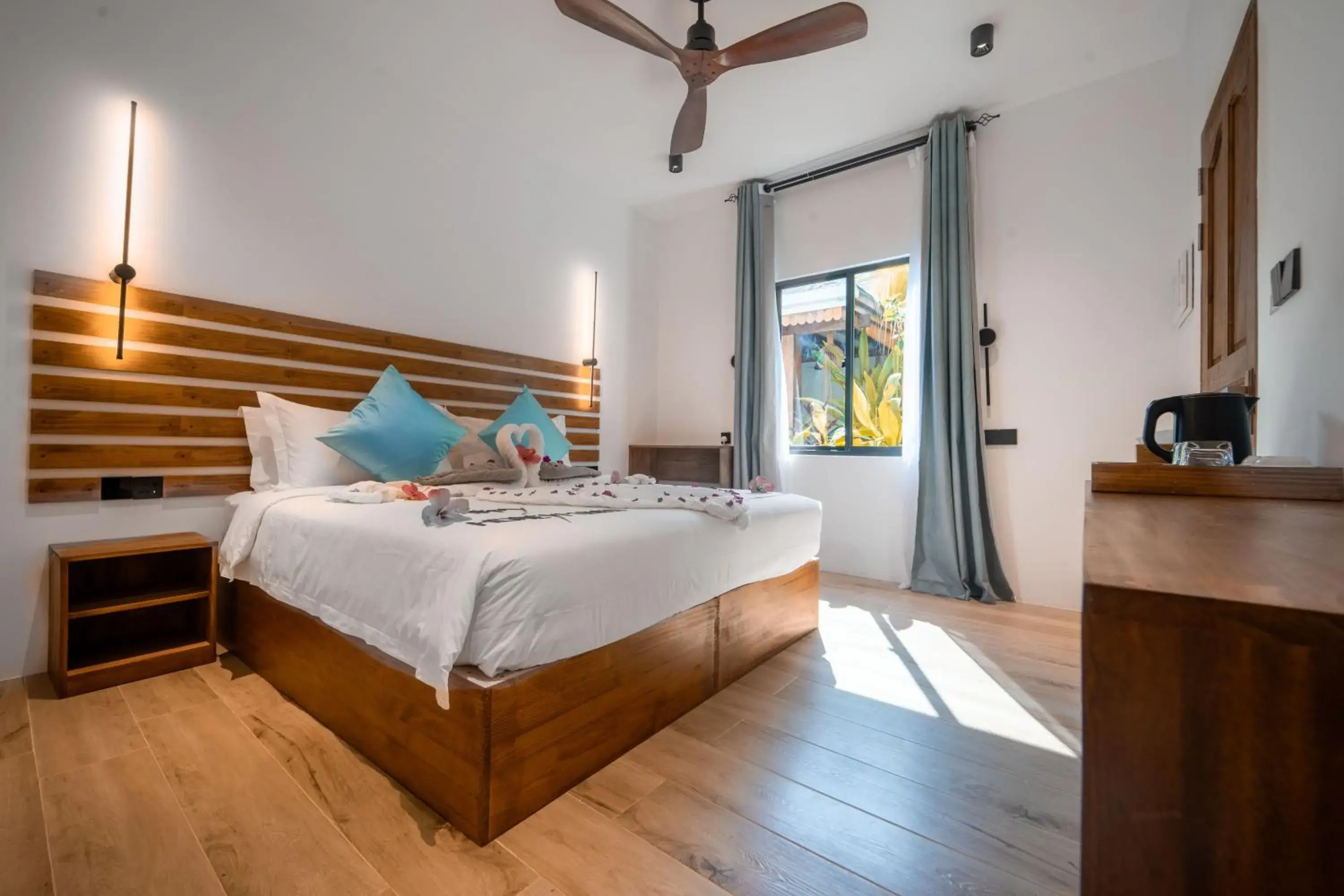 Deluxe Double or Twin Room with Garden View in Oasis Dhigurah Deluxe Double or Twin Room with Garden View in Oasis Dhigurah