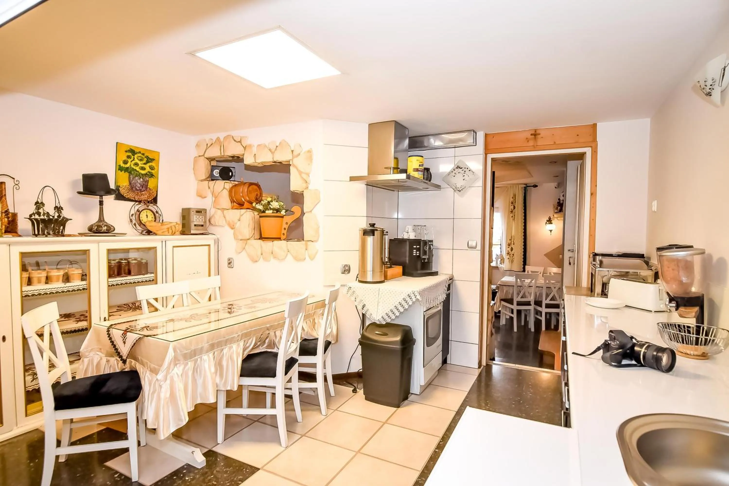 Coffee/tea facilities in Ciukrowa Chatka Sauna & Jacuzzi