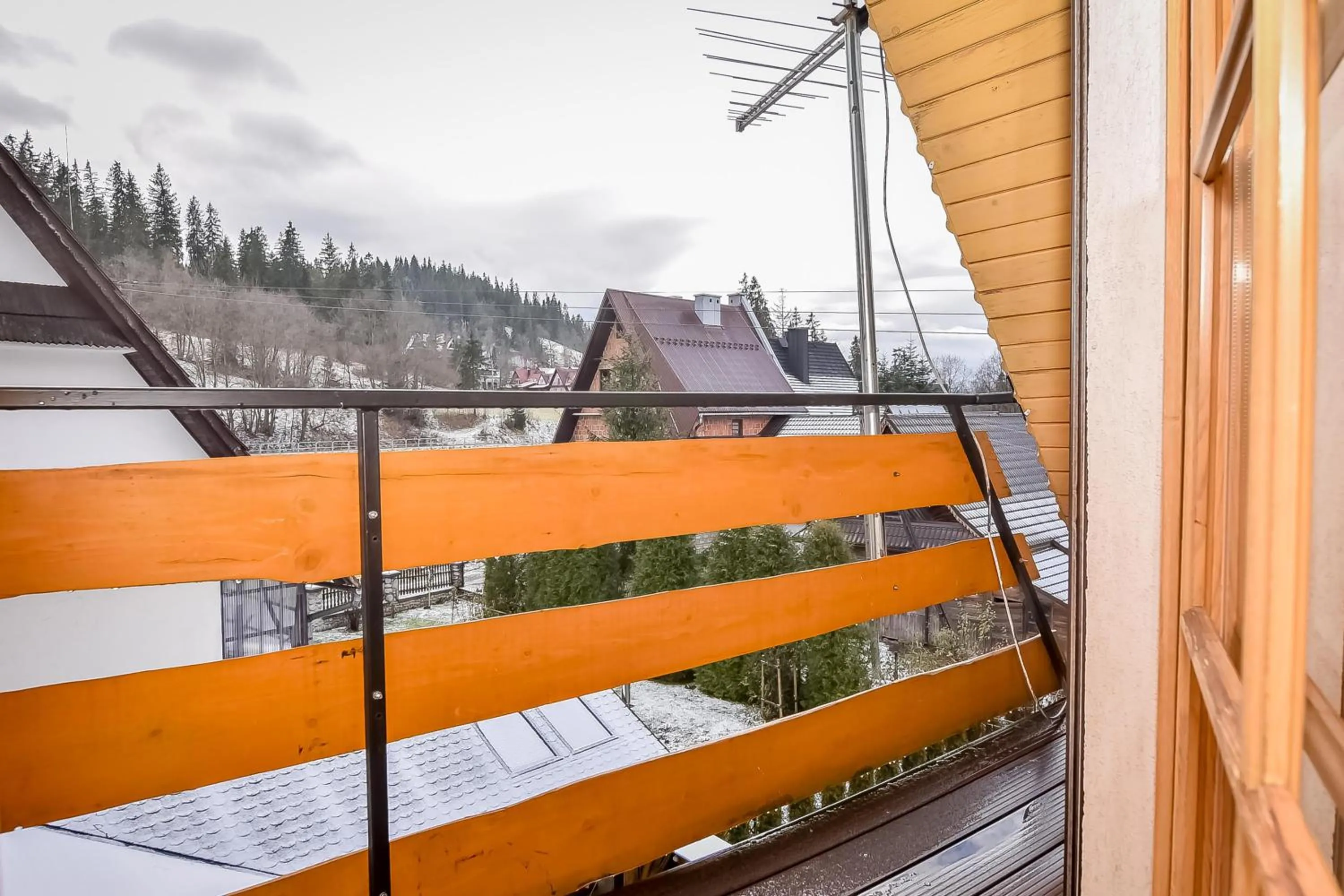 Balcony/Terrace in Ciukrowa Chatka Sauna & Jacuzzi
