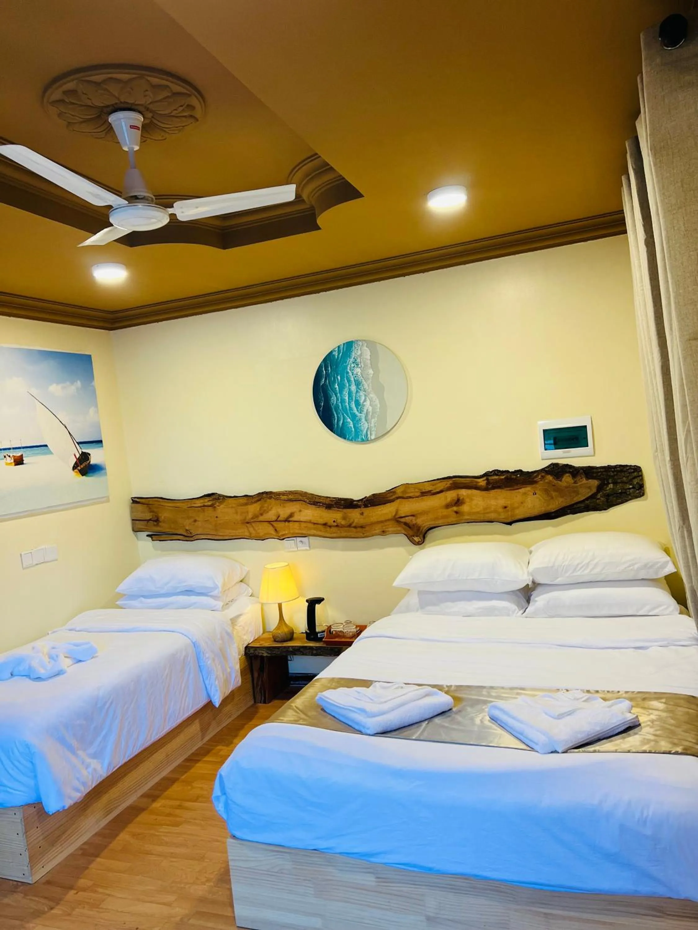 Bed in Holiday Home Dhiffushi