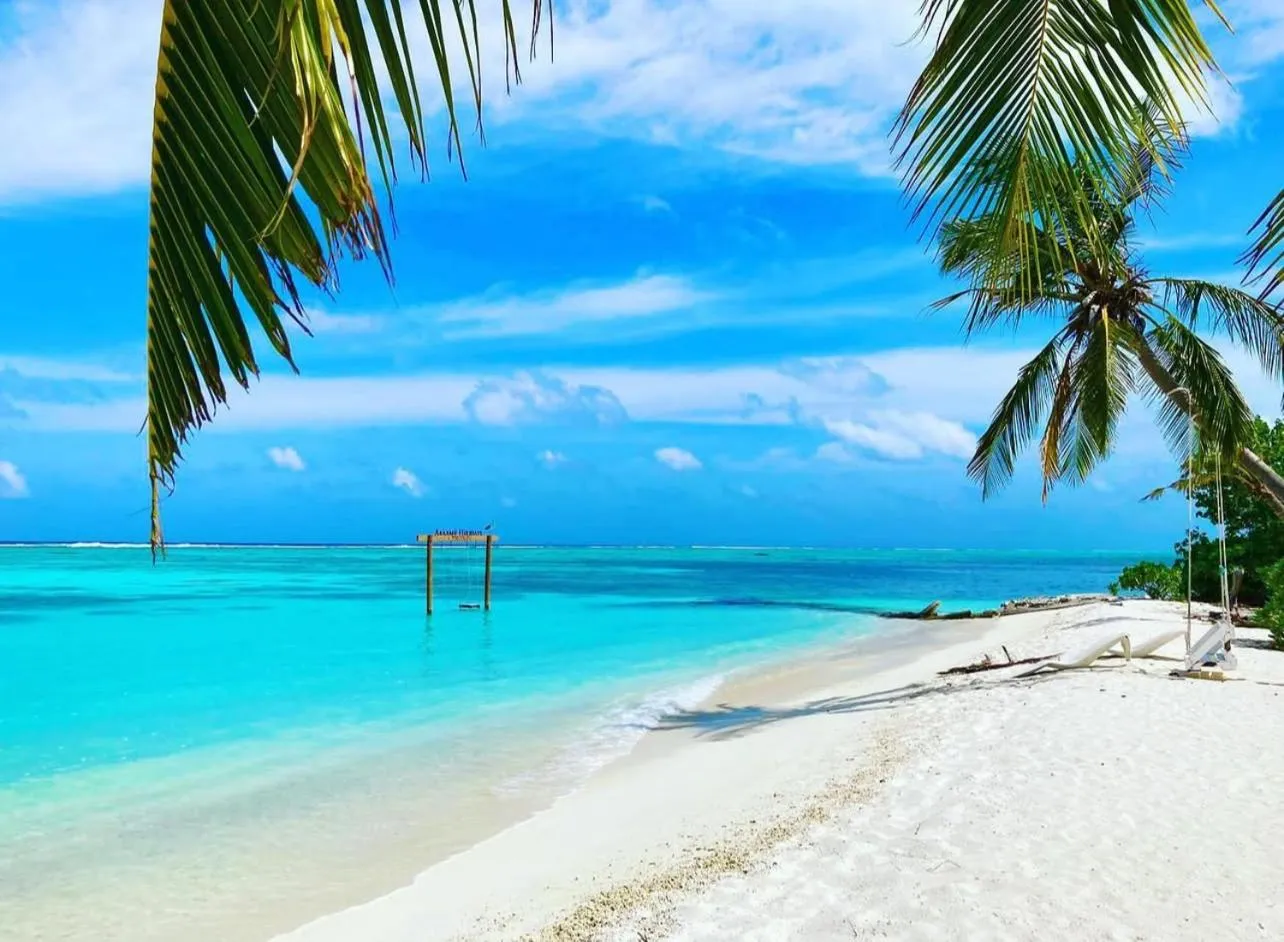 Sunrise in Holiday Home Dhiffushi