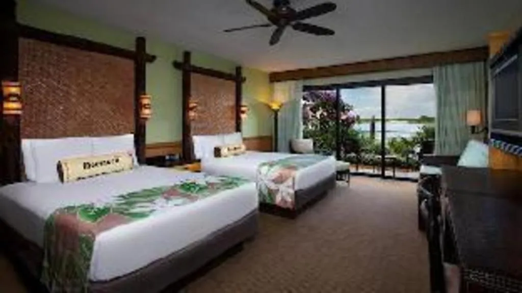 Bed in Disney's Polynesian Village Resort