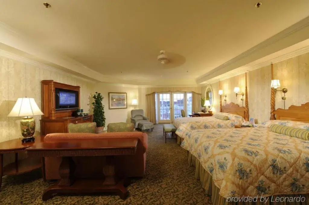 Bed in Disney's Grand Floridian Resort And Spa Bed in Disney's Grand Floridian Resort And Spa