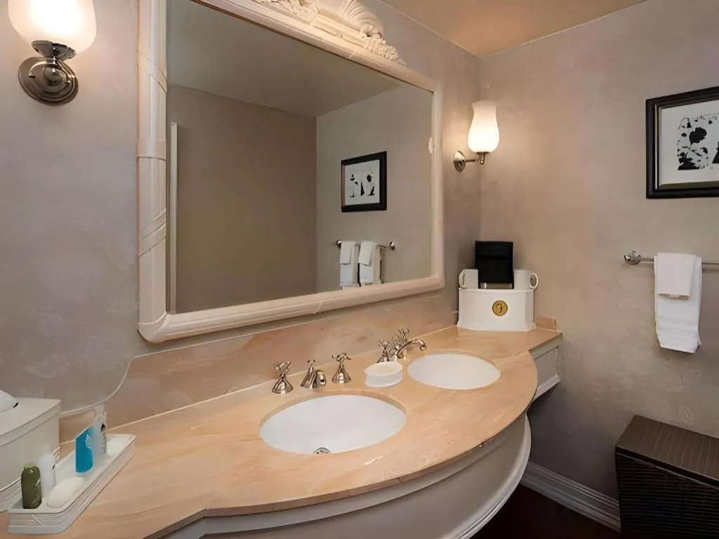 Disney's Grand Floridian Resort And Spa