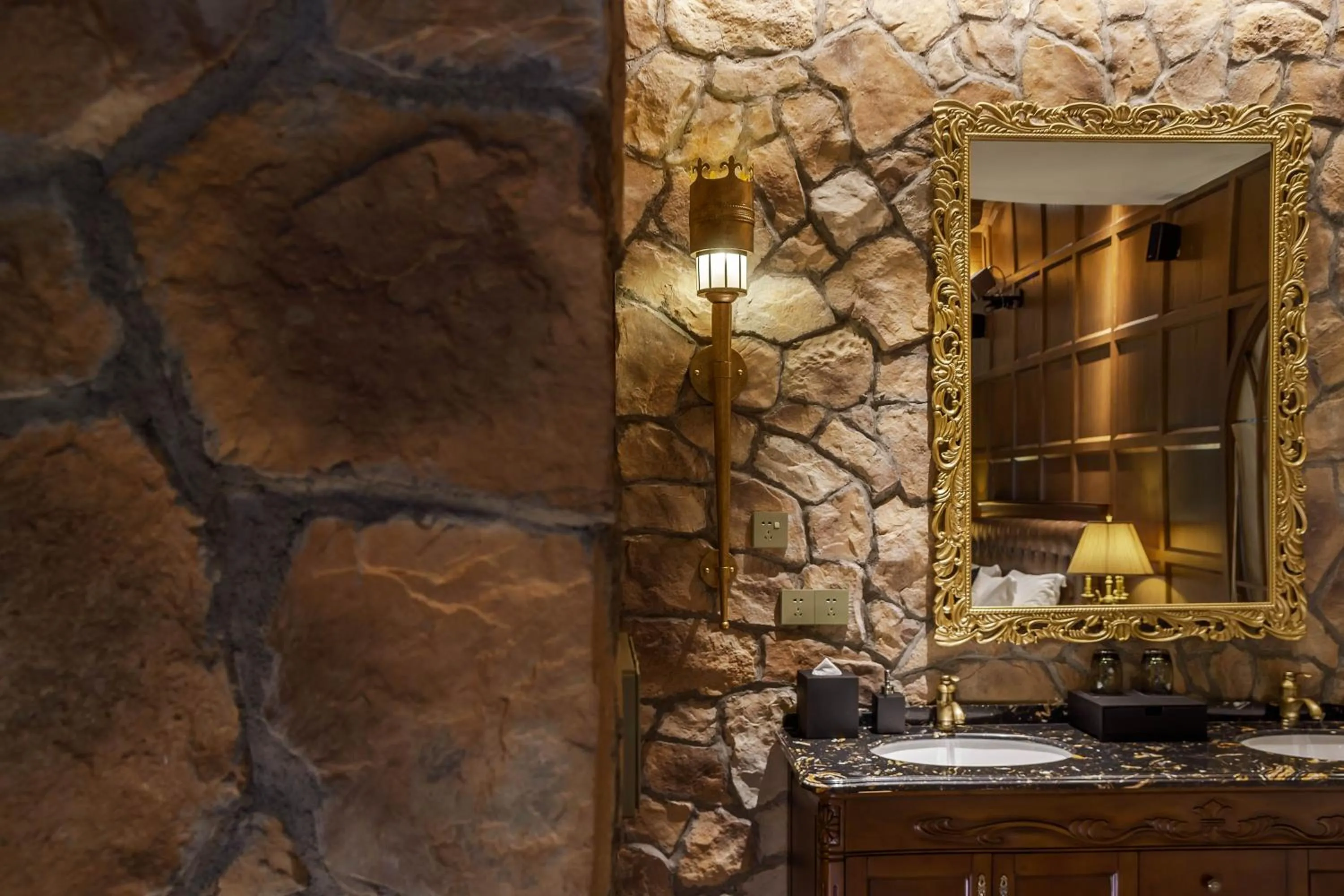 Toilet in Movietel Hangzhou