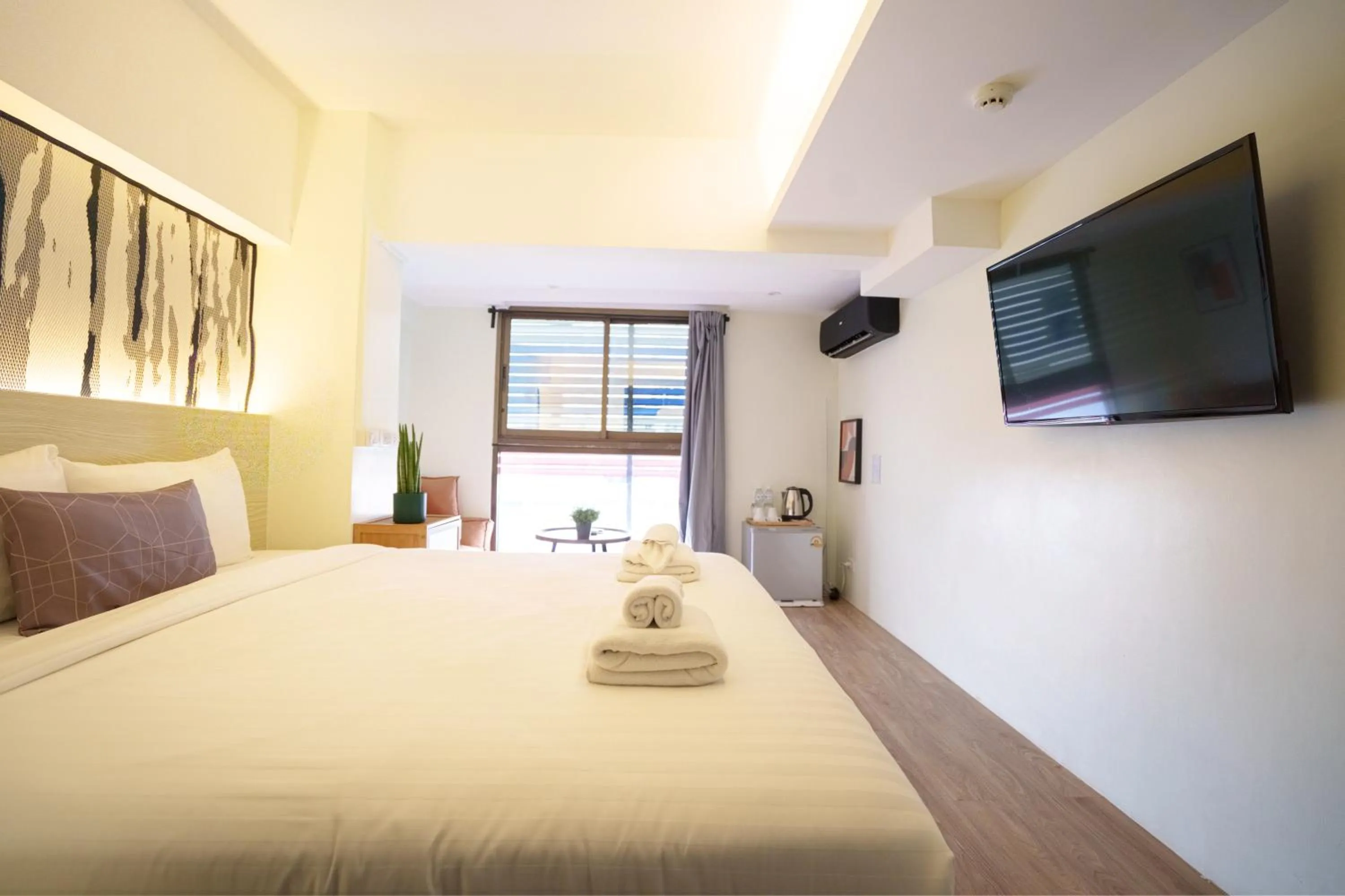 Bed in Gecko EYE Hotel