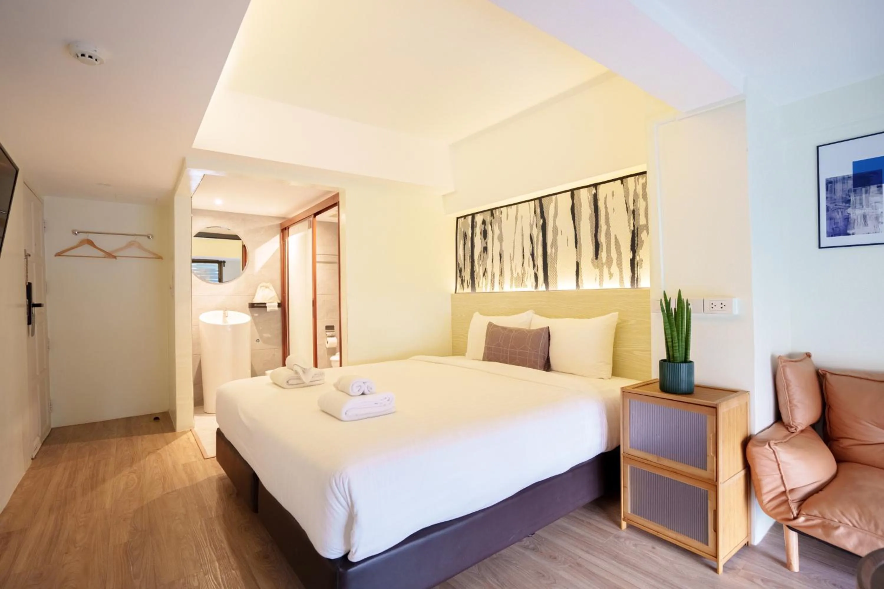 Bed in Gecko EYE Hotel