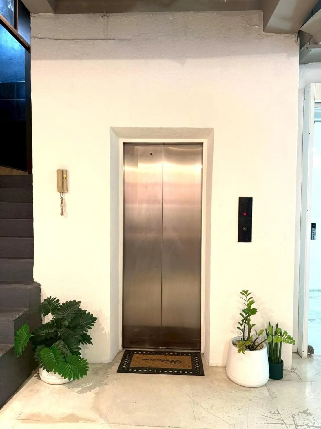 elevator in ZAYN Phrom Phong Hotel