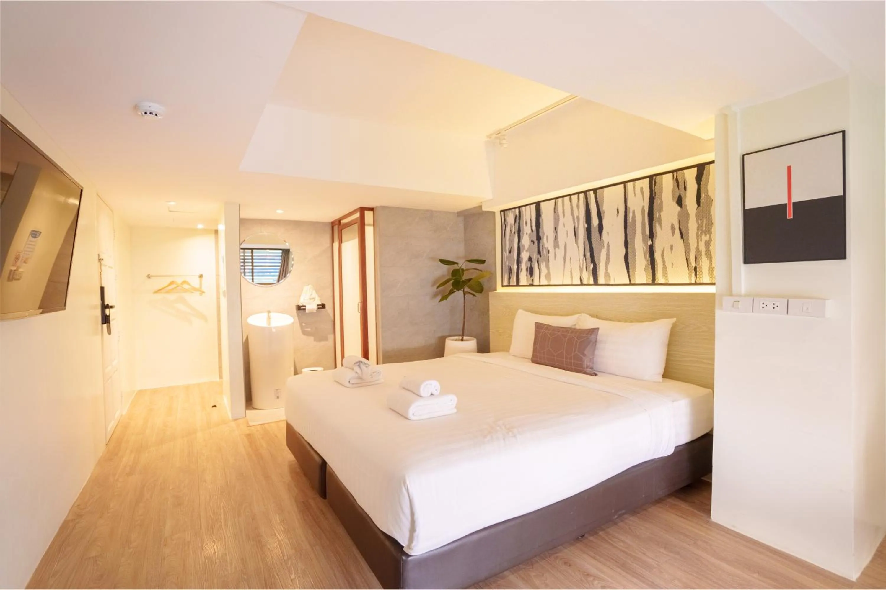 Bed in Gecko EYE Hotel