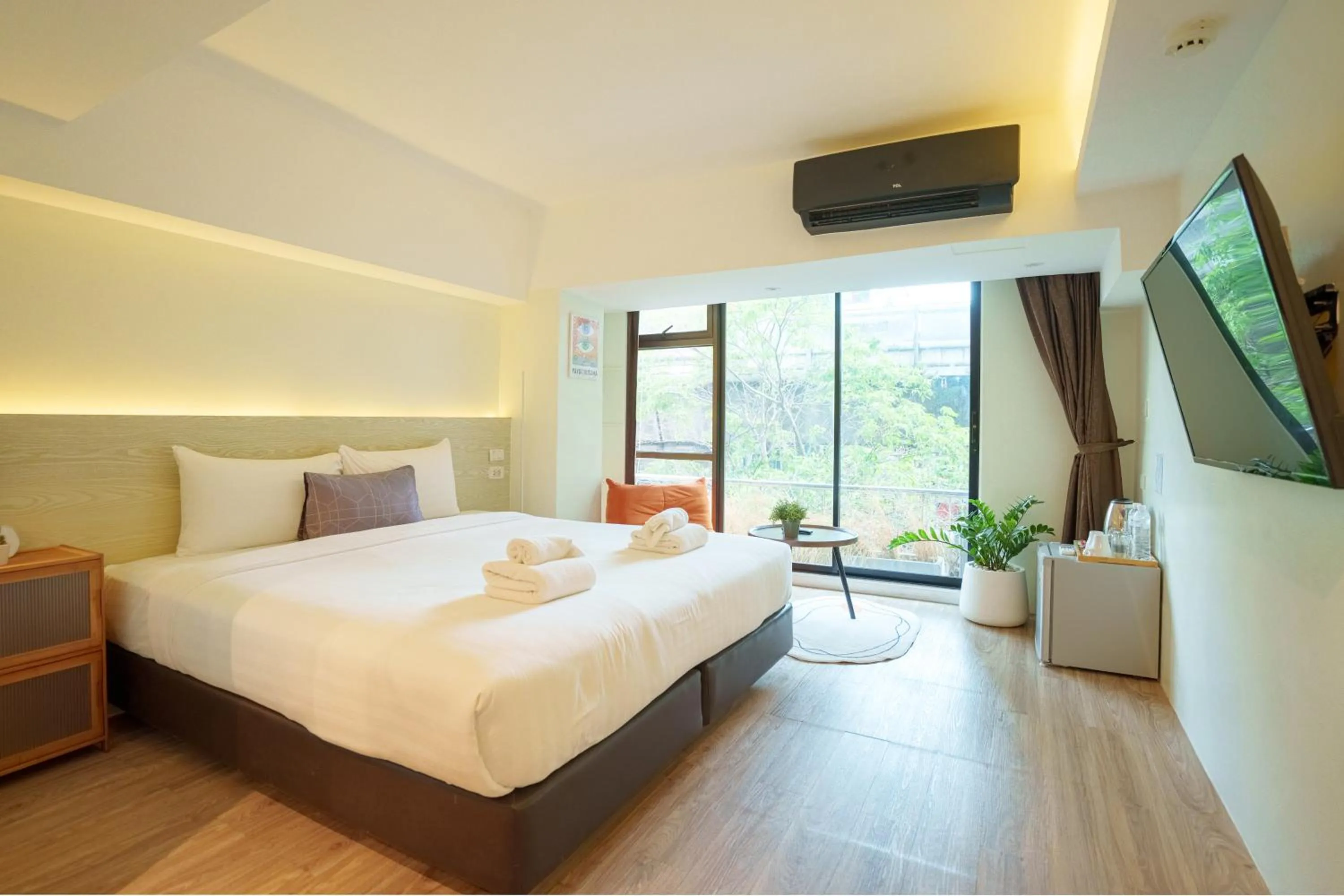 Bed in Gecko EYE Hotel