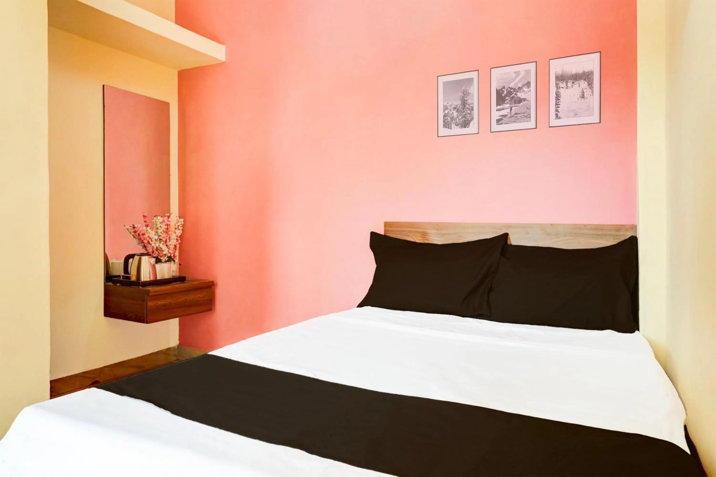 Hotel O Samruddhi Executive Lodge
